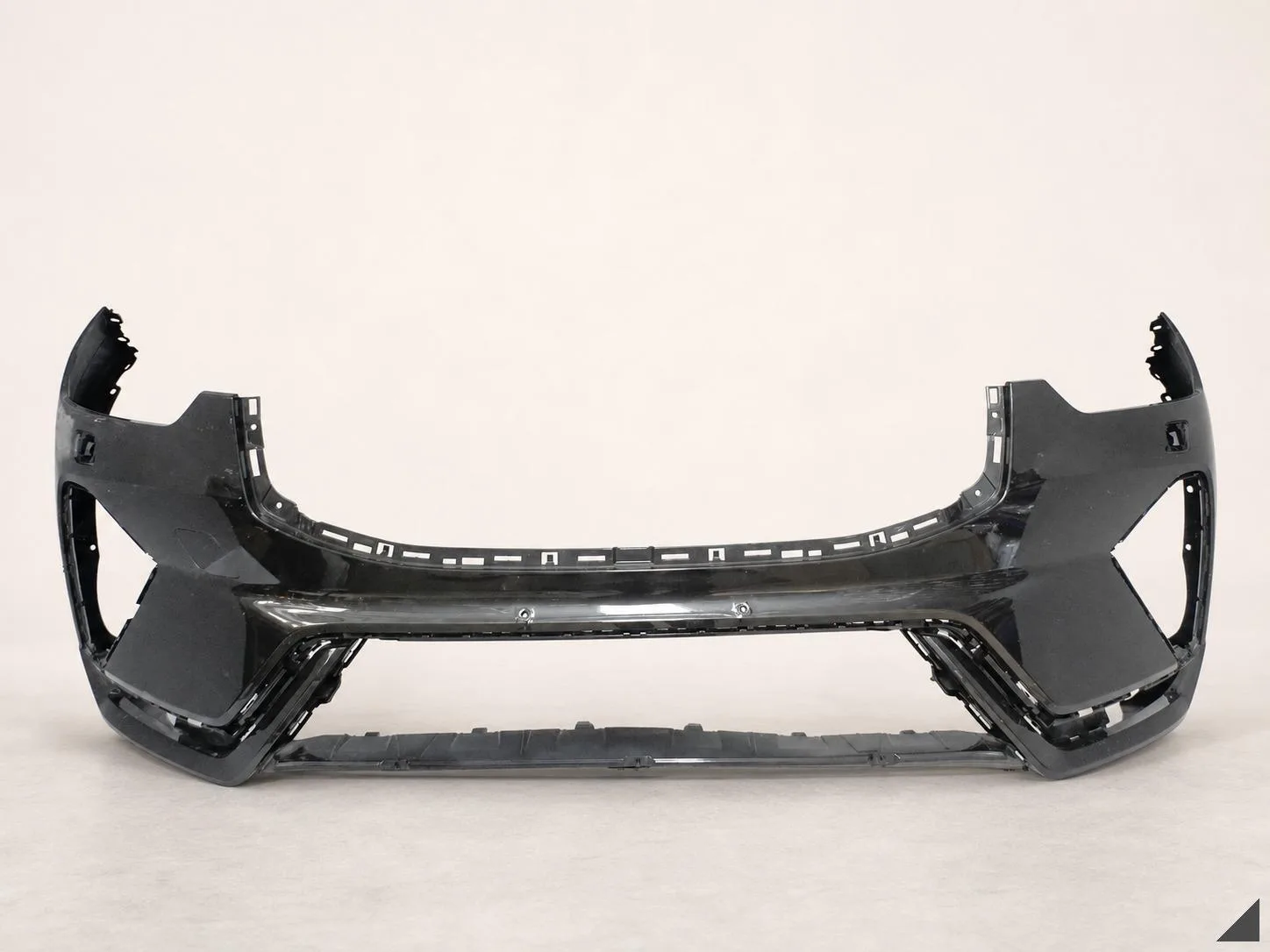 VOLVO XC60 II R-DESIGN LIFT 21- ZDERZAK BUMPER PRZÓD WERSJA NA SPRYSKI PDC b19d0349f248badafa86e5fe3023dc45