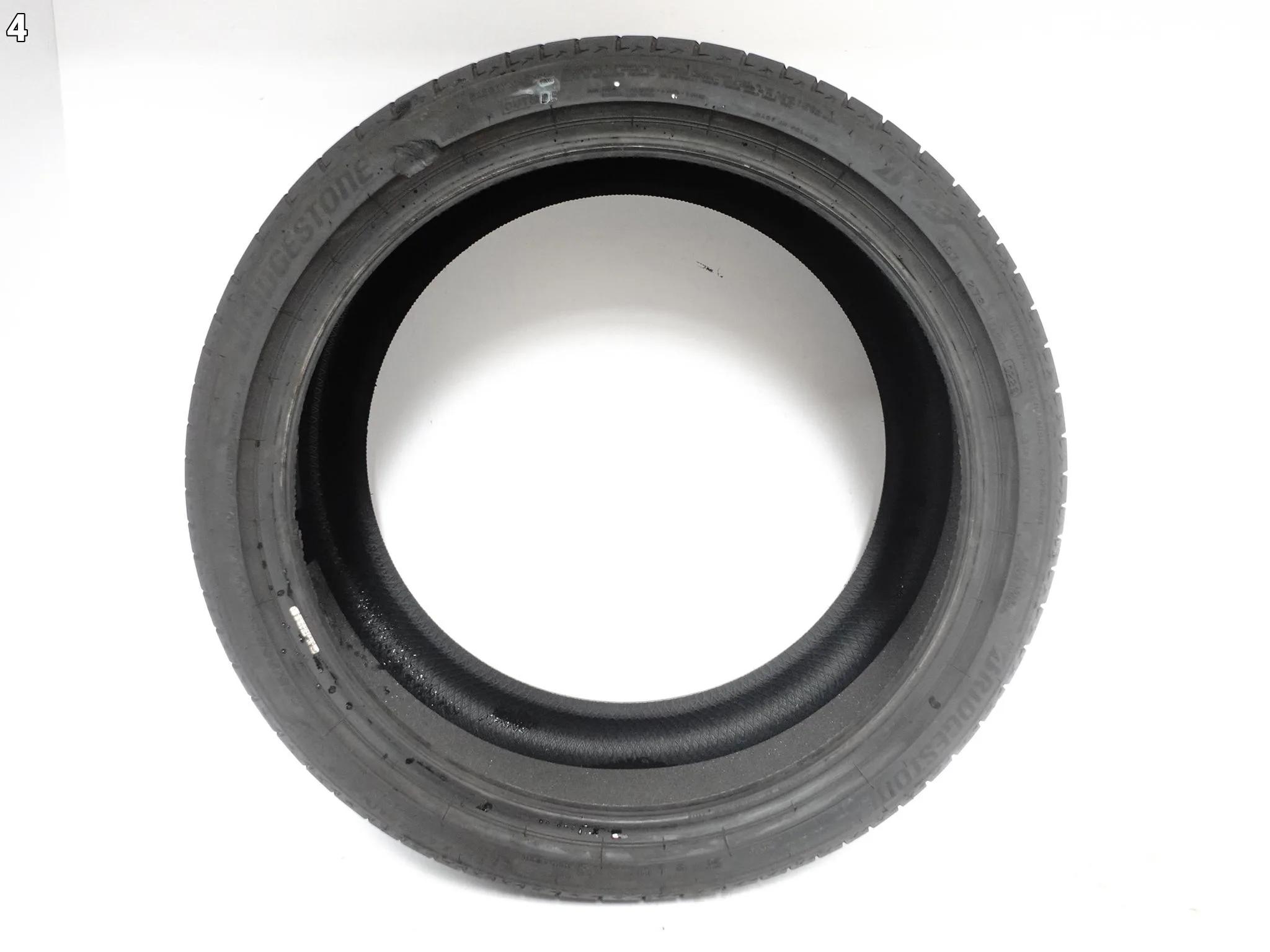 OPONY BRIDGESTONE TURANZA T005 B-SILENT 2szt 285/35 R22 106Y 2026 AO 8mm d906c2f10879d7704f343a3a113d2ffd