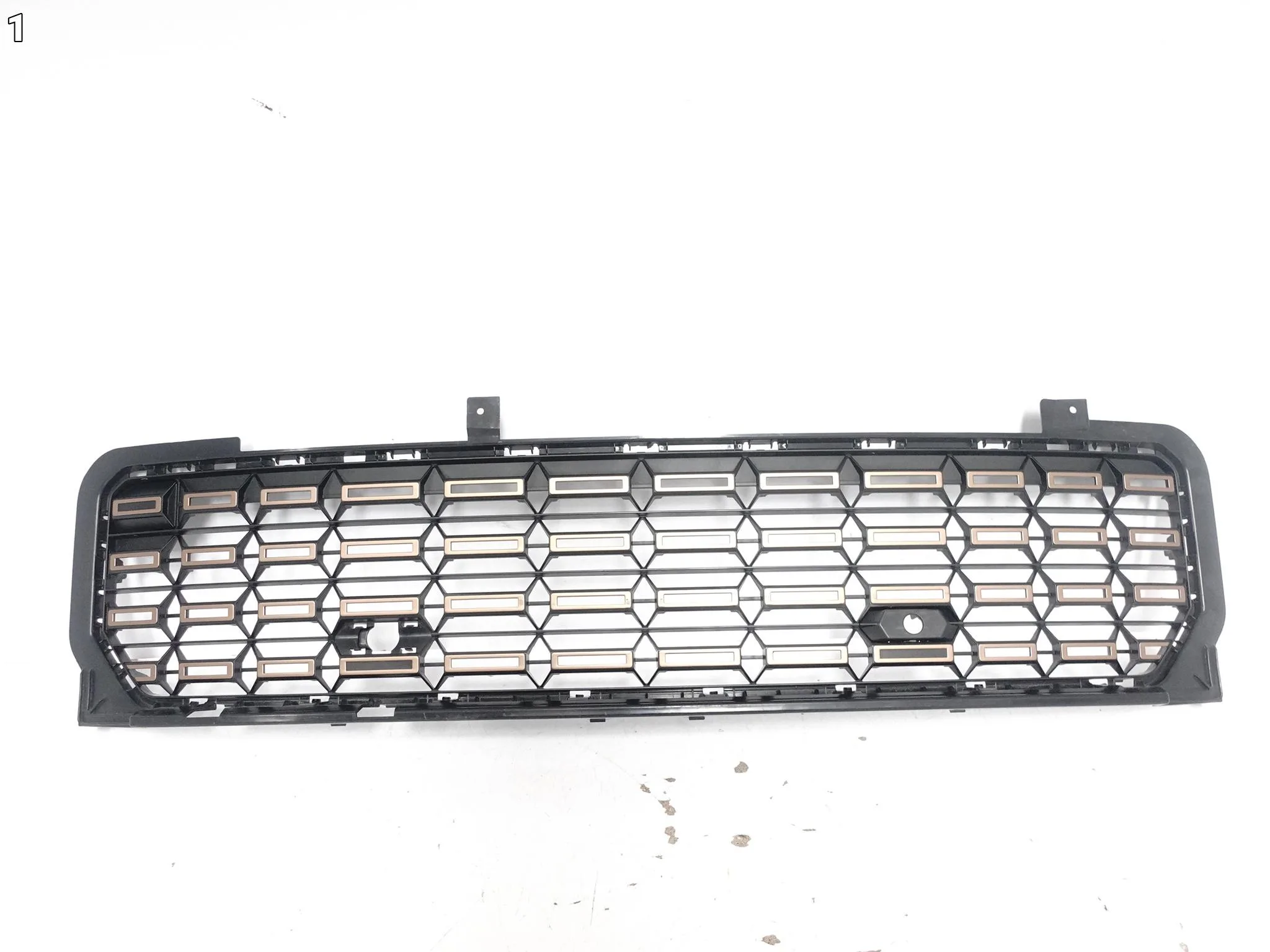 DACIA BIGSTER R1310 25- GRILL ATRAPA KRATKA W ZDERZAK PRZÓD c06b41ac22664a27b18ccfd805572e5c