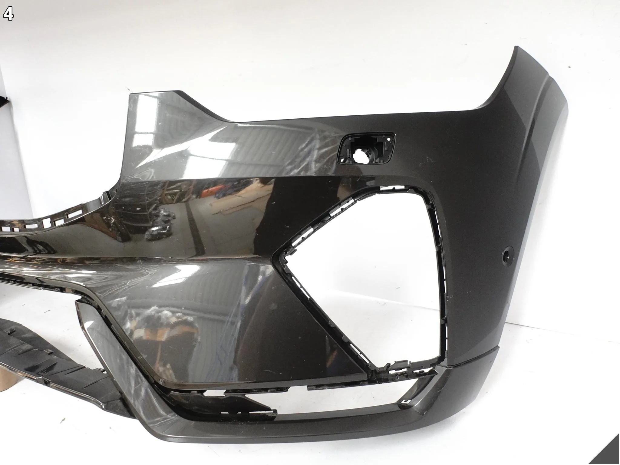 VOLVO XC60 II R-DESIGN LIFT 21- ZDERZAK BUMPER PRZÓD WERSJA NA SPRYSKI PDC 3479e7f6096ded81118d80f4874bbbfc