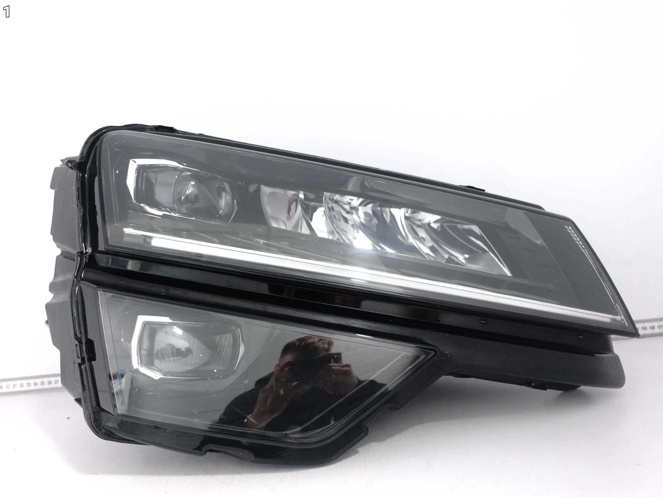 SKODA KAROQ 57B 17-21 LAMPA HEADLIGHT FULL LED PRAWA PRZÓD EUROPA 12045942290703825c01636fc5e28dca