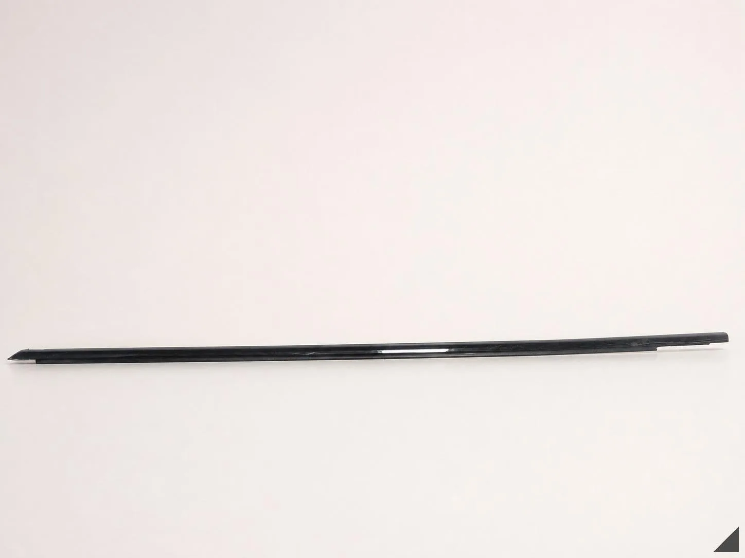 SEAT CUPRA LEON IV 5FA 20- LISTWA ZGARNIAJĄCA SZYBY DRZWI PRZÓD LEWA ORG 3dbd287acfddfbd7d367594aecffa282