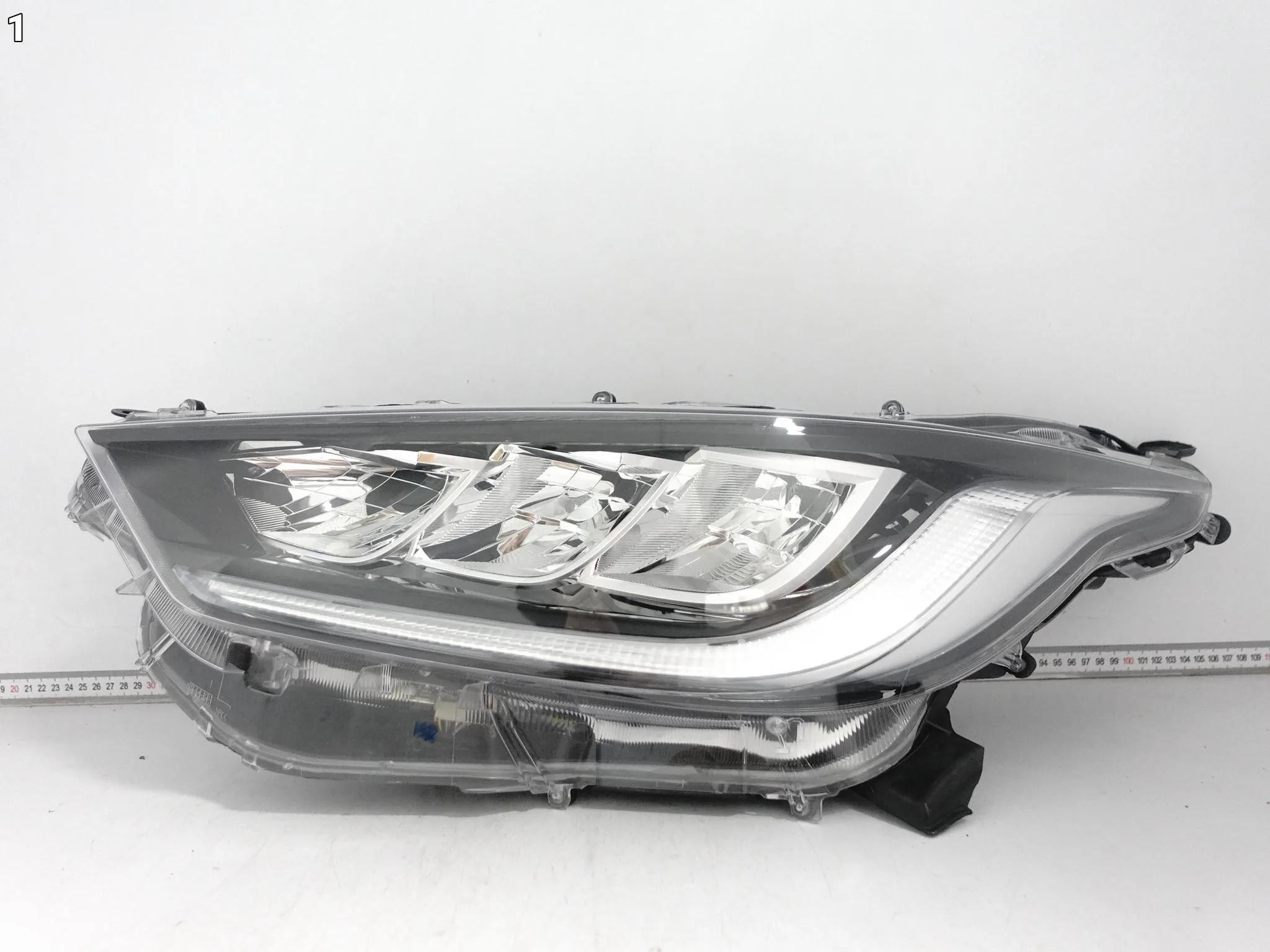 TOYOTA YARIS IV (4 GENERACJA) XP210 GR 20- LAMPA FULL LED LEWA PRZÓD EU 2ab0a36bba76c2766ab949be42f59afc