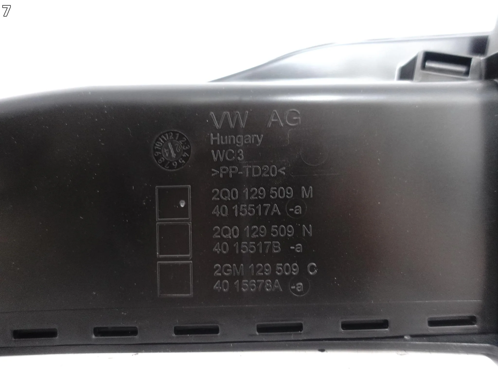 VW POLO VI 2G0 SEAT IBIZA V 6F0 AUDI A1 S1 82A KIEROWNICA POWIETRZA WLOT d4b2f5ee1e11f5ebc1f5c832ed40a9af