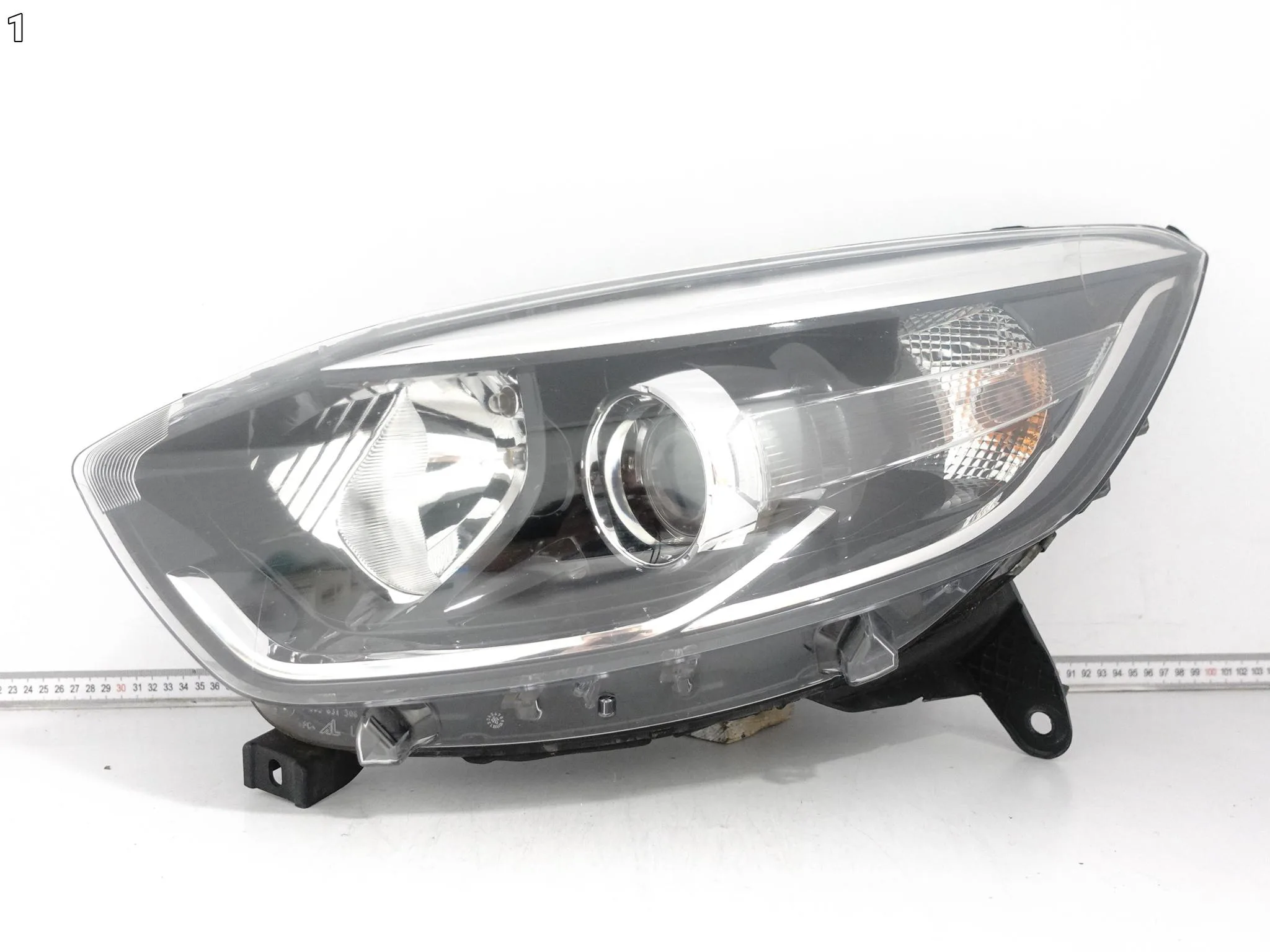 RENAULT CAPTUR J87 13-17 LAMPA LEWA HALOGEN ZWYKŁA H1 PRZÓD EUROPA 4f54ac113be45a6e8c08fe8901c44192
