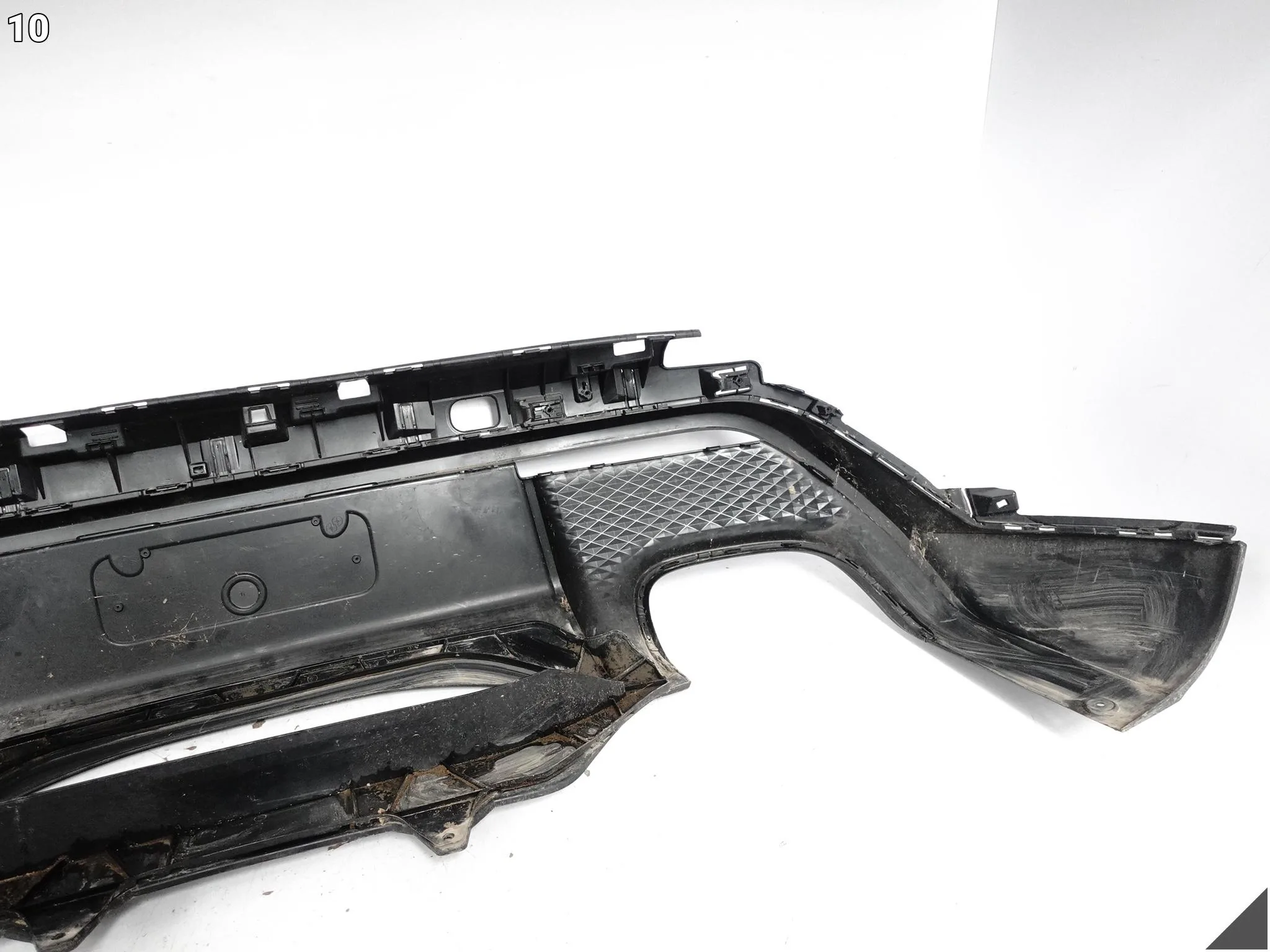 PORSCHE MACAN 95B GTS (II LIFT) 21- ZDERZAK SPOILER DYFUZOR DOKŁADKA TYŁ cda3f1b730d5cb54893131e5375f4b6c