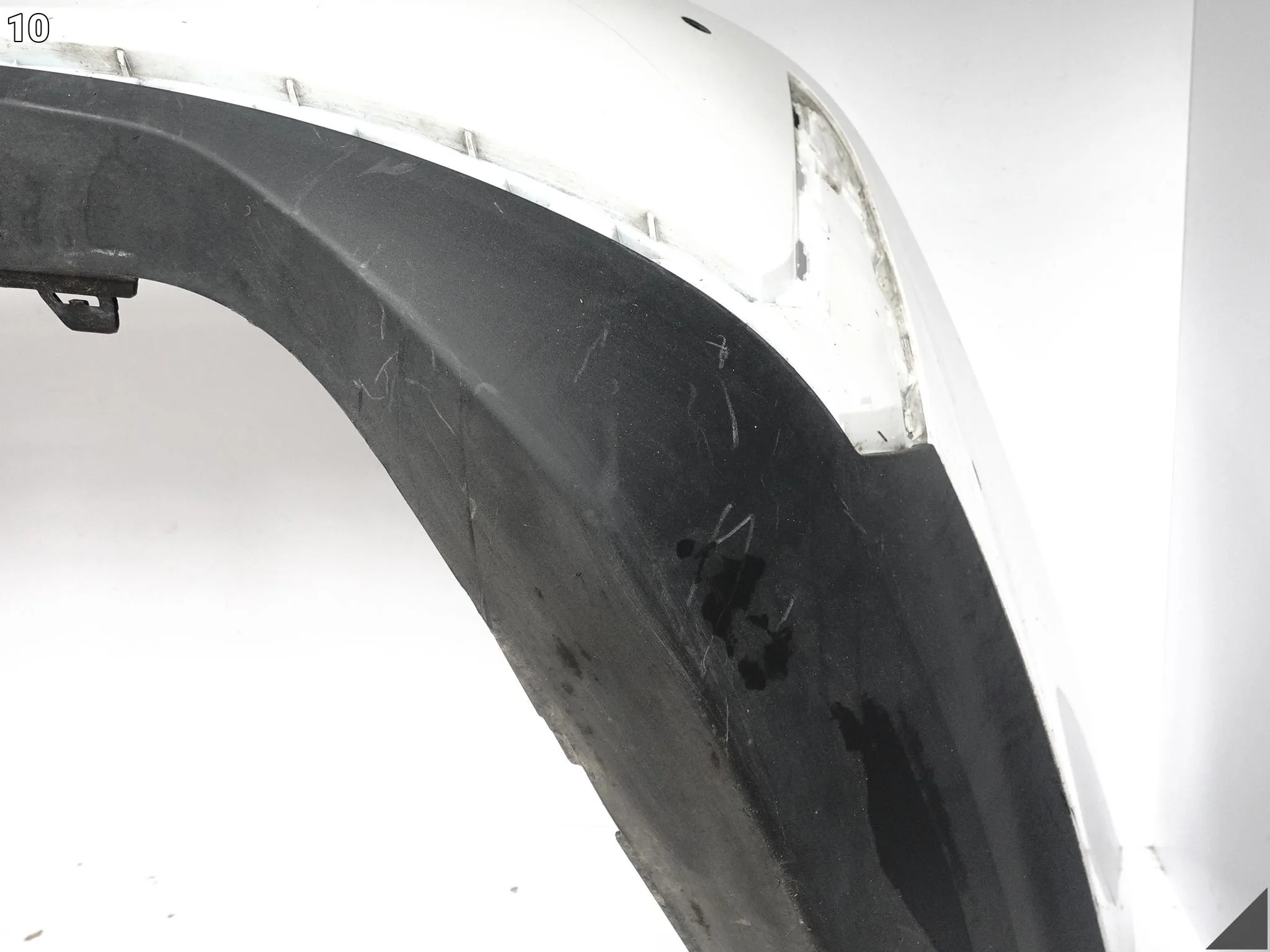 BMW 5 G61 BASIC TOURING KOMBI 23- ZDERZAK DYFUZOR SPOILER TYŁ (6xPDC) b43c7be676c26a199d14099d22ab1ea7
