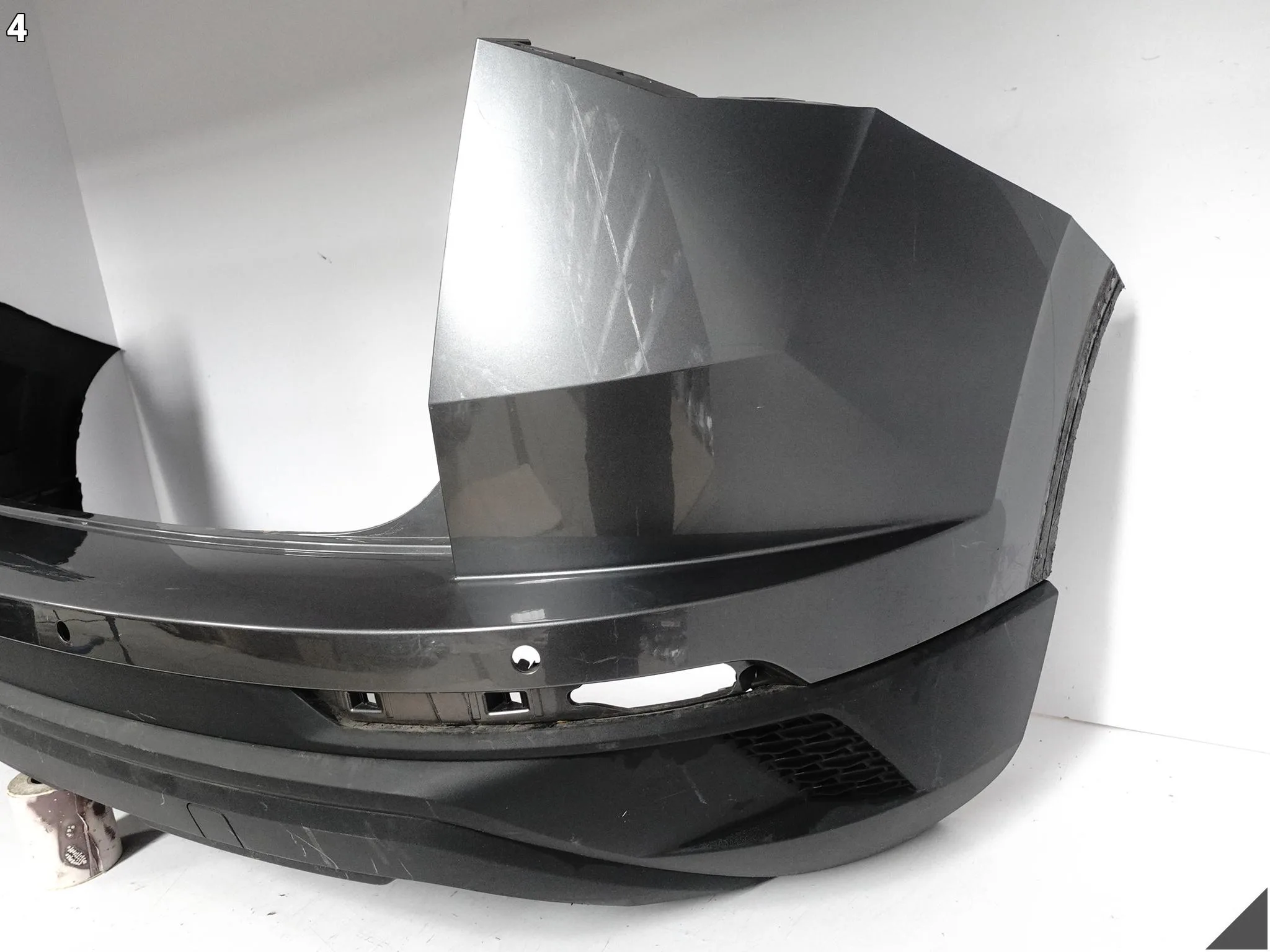 SKODA KAROQ 57A LIFT 21- ZDERZAK BUMPER DYFUZOR SPOILER TYŁ (4xPDC) 94ae6b13e8f3e7f4b044ee42975966b4