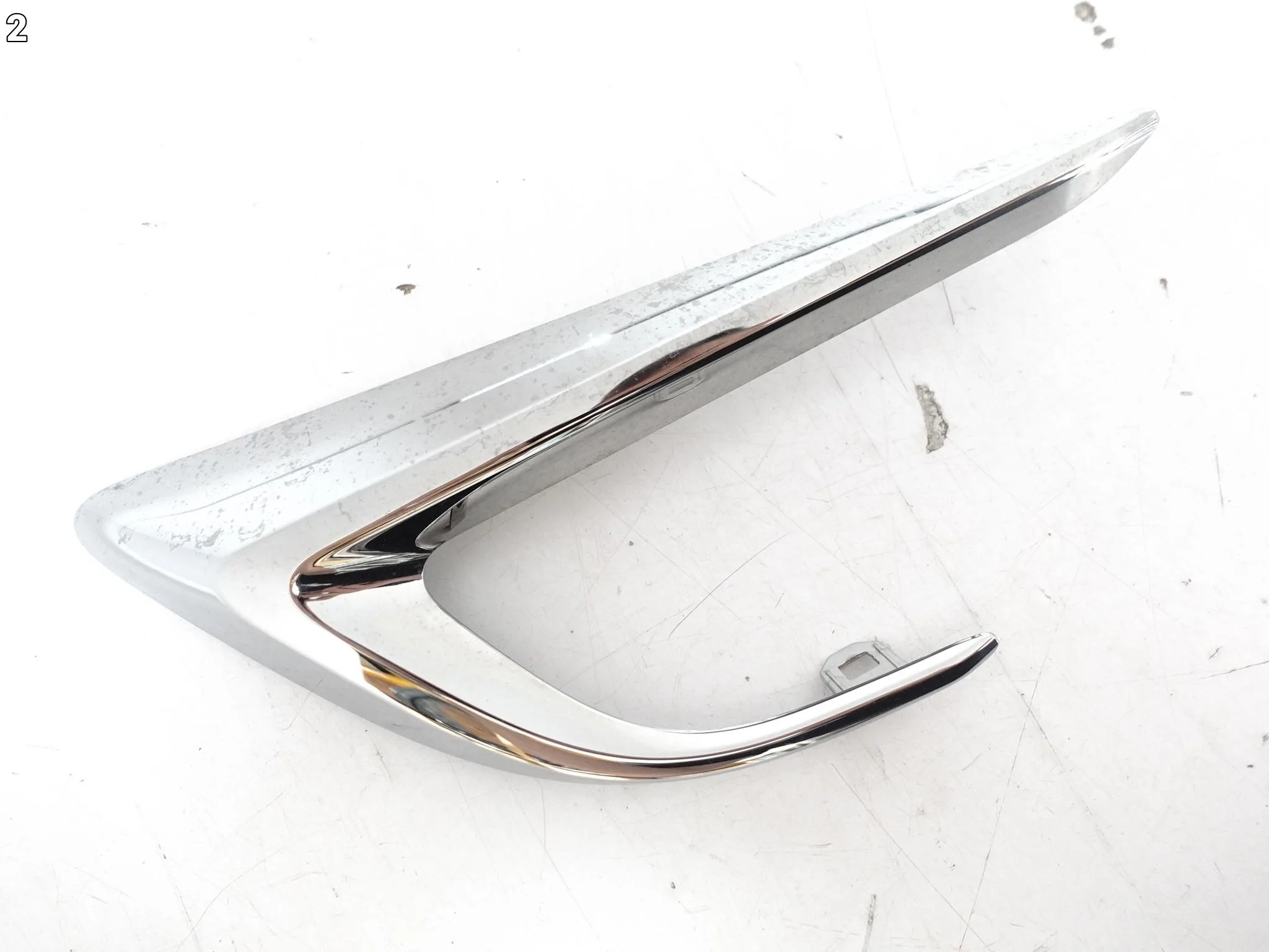 TOYOTA COROLLA E21 XII KOMBI 18- LISTWA OSŁONA W SPOILER ZDERZAK TYŁ PRAWA deb5f1ada732a58a0a395354361afa77