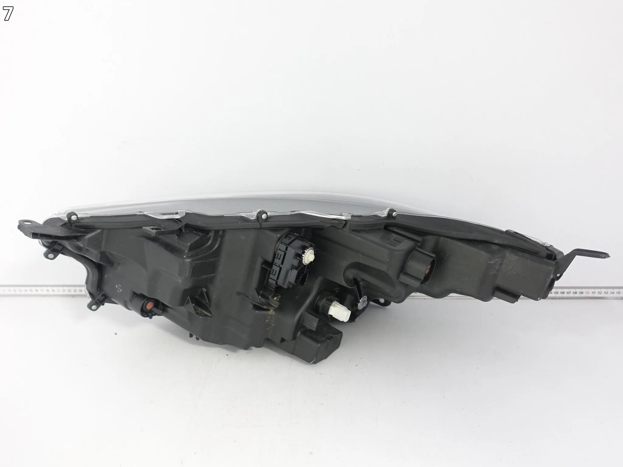 TOYOTA YARIS IV (4 GENERACJA) XP210 GR 20- LAMPA FULL LED PRAWA PRZÓD EU ddfd2e09d6b8eb820ea5f147f747bfb4