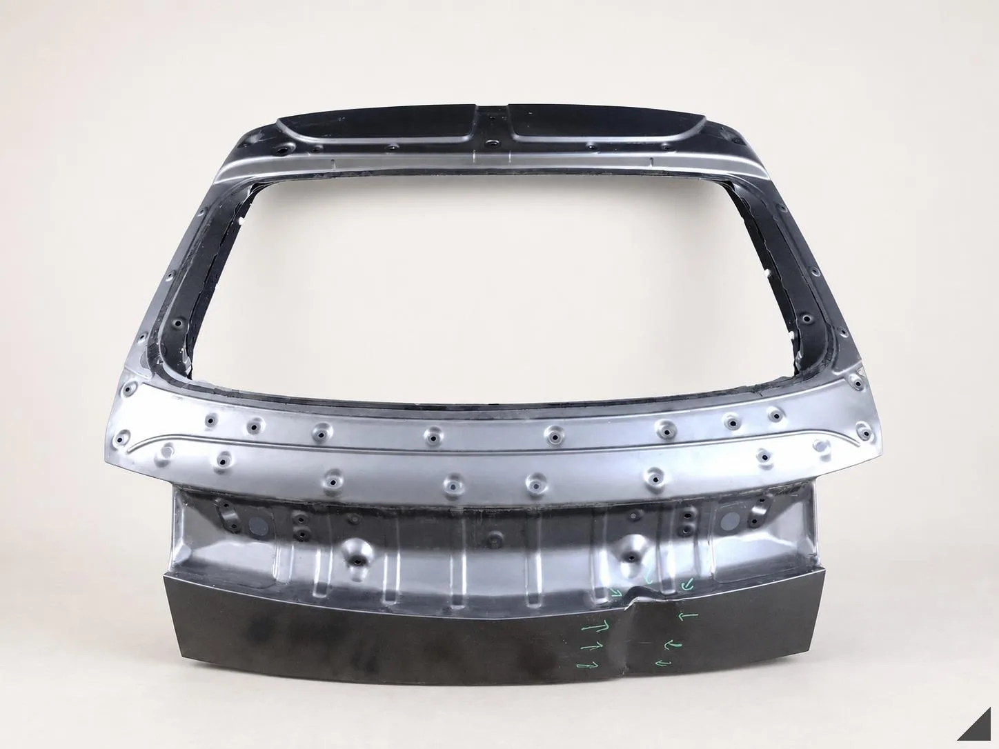 HYUNDAI IONIQ 5 NE 21- KLAPA POKRYWA BAGAŻNIKA TRUNK LID TYŁ 832a4530b3d5484736806f25787fd995