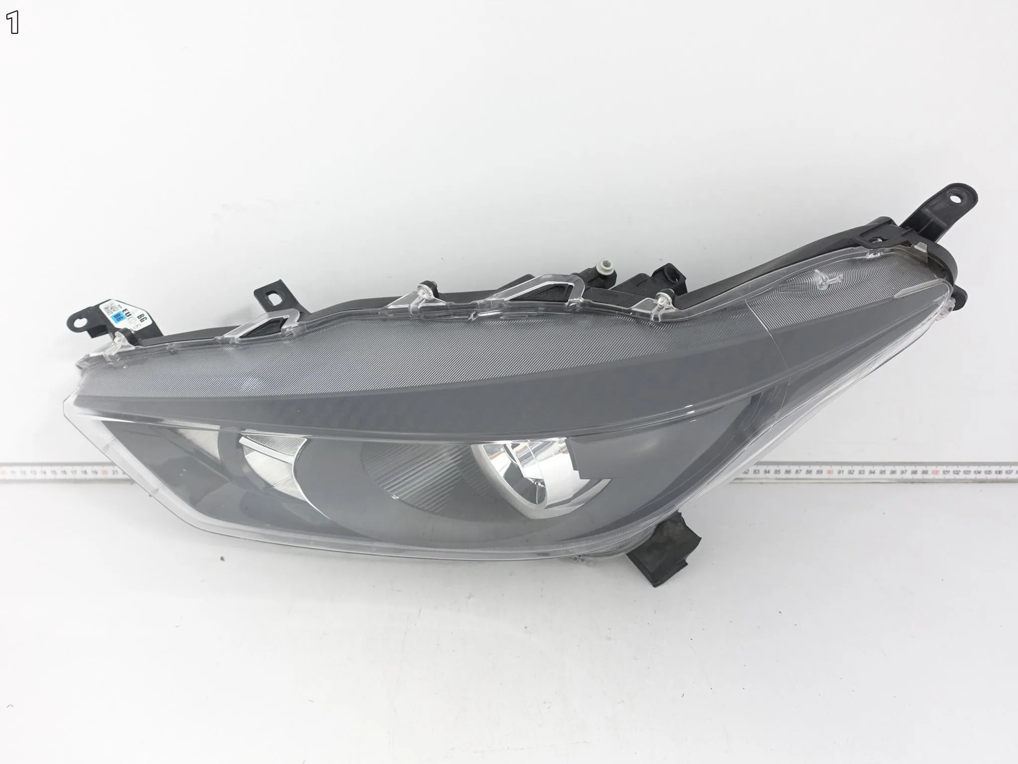 TOYOTA YARIS IV 4 XP210 20- LAMPA ZWYKŁA SOCZEWKA LEWA PRZÓD EUROPA 161e80896a0075cd4b1d941bd1d8a230