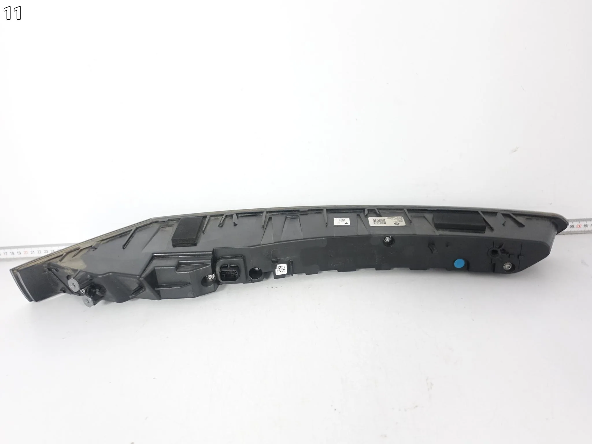 BMW iX I20 M60 SPORT M-PAKIET 21-25 LAMPA LED PRAWA TYŁ EUROPA ba0cb3d6f61ed3f5c866c9fe66efc362