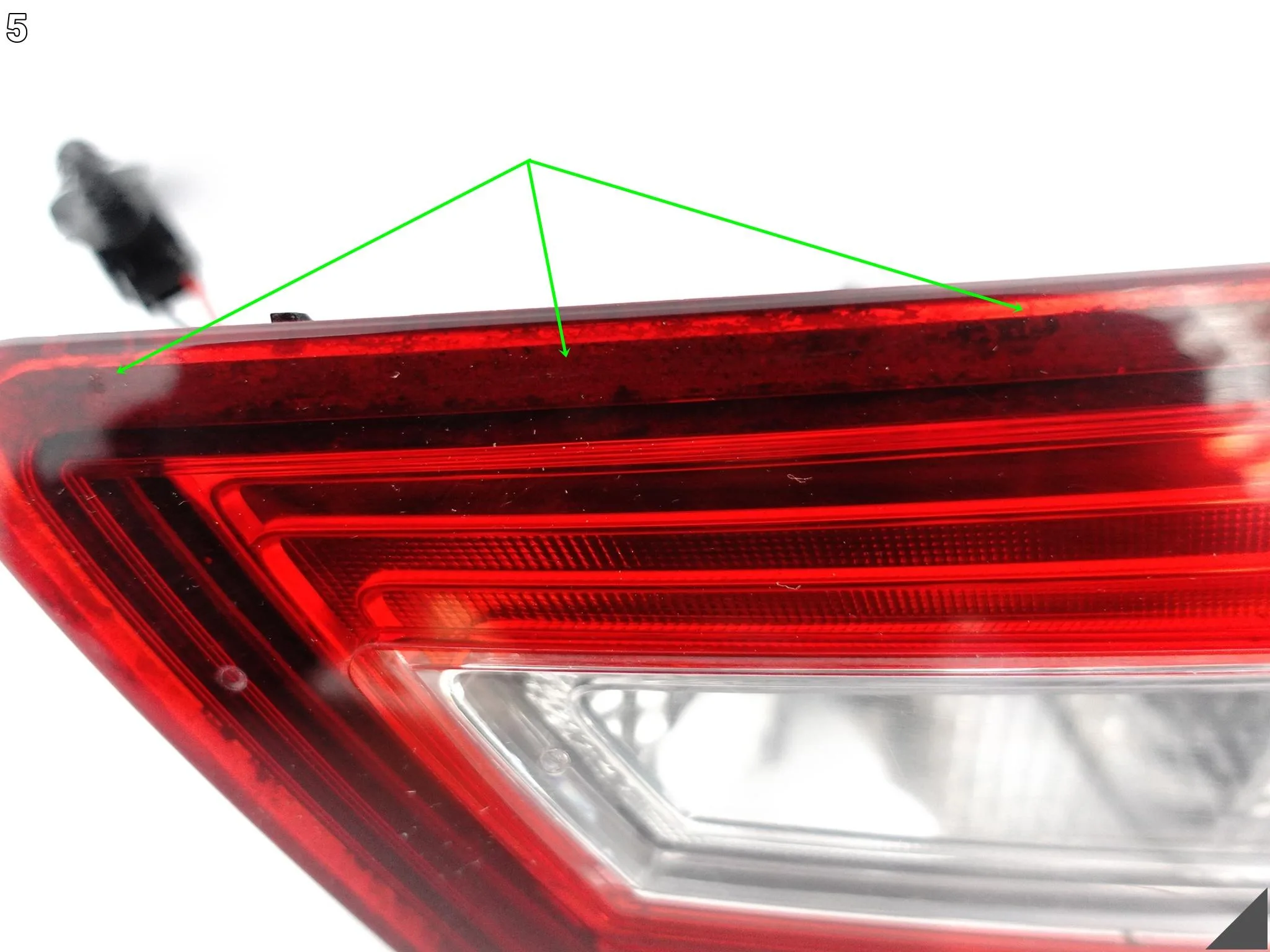 RENAULT CLIO IV 4 HATCHBACK 12-16 LAMPA W KLAPĘ BAGAŻNIKA TYŁ PRAWA EU 3e771596e6790cd3cdf4debb6ed06e38