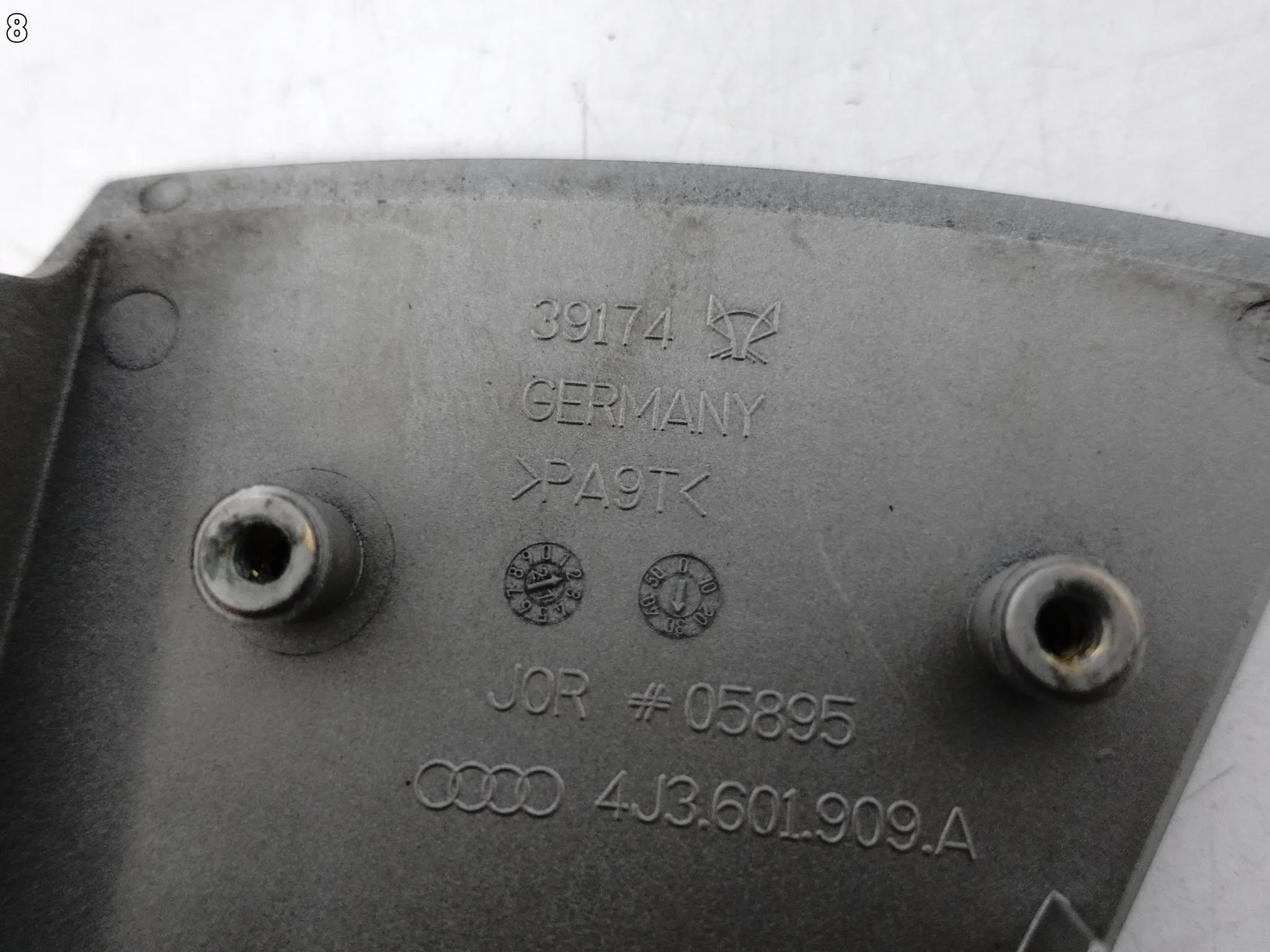 AUDI E-TRON GT 4J3 20- NAKŁADKA DEKOR FELGA ALU ALUFELGA 21” 4J3698147A ce0bcca972b2db76313af08bedea1bad