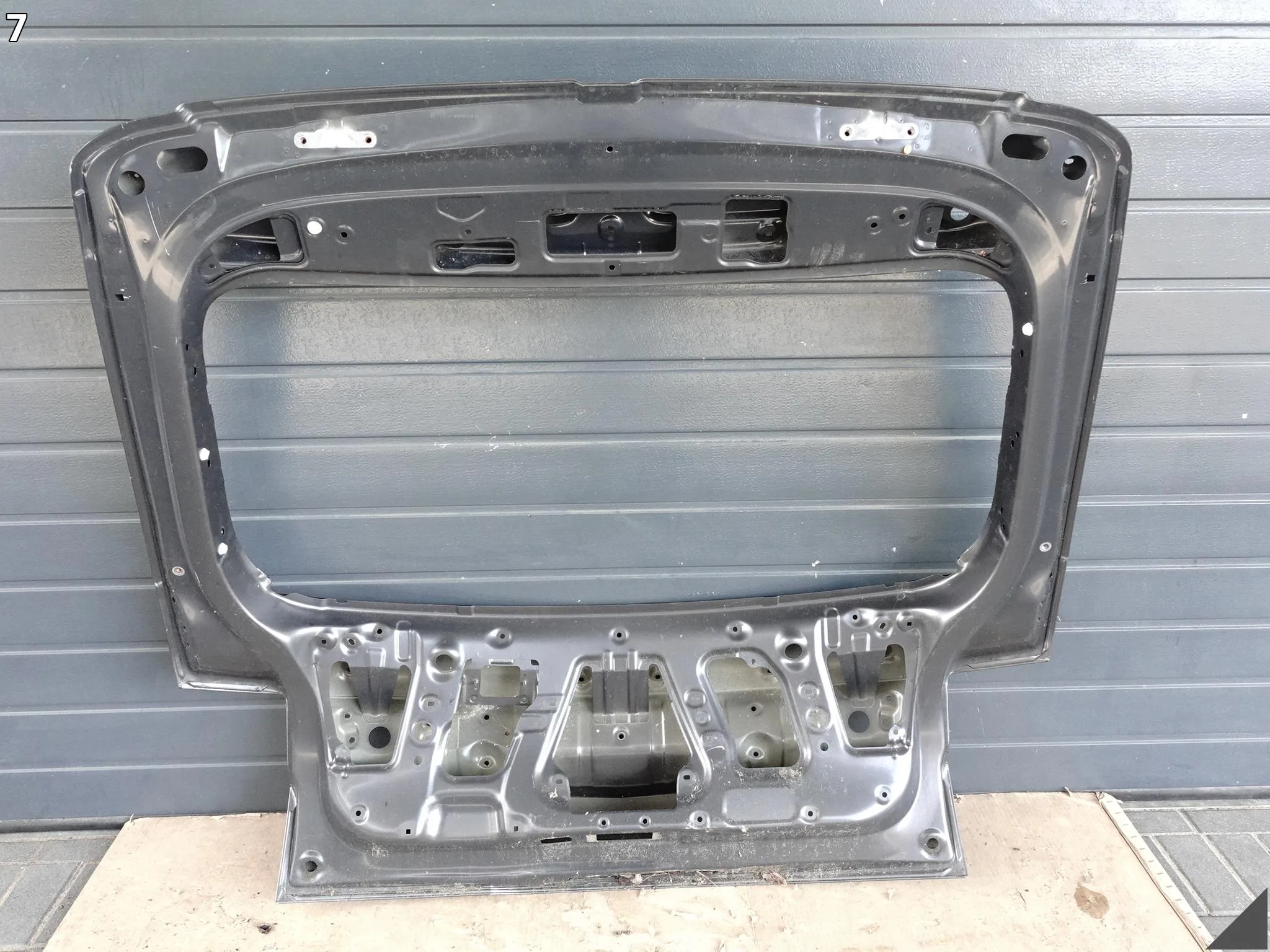 HYUNDAI IONIQ 5 NE 21- KLAPA POKRYWA BAGAŻNIKA TRUNK LID TYŁ 028a075f3222d6f5092896d174817eae