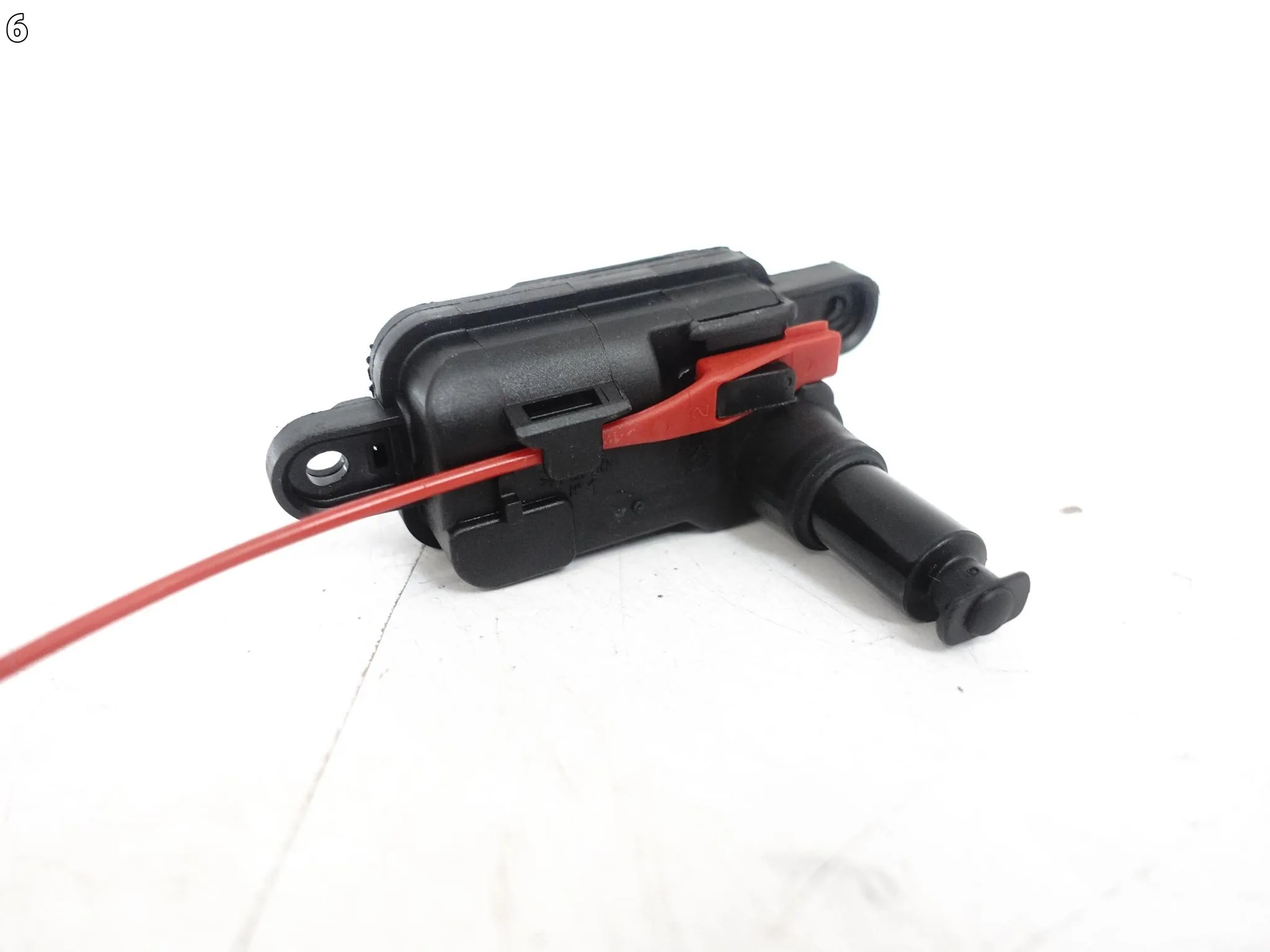AUDI A3 S3 8V0 LAMBORGHINI HURACAN EVO VW SIŁOWNIK KLAPKI WLEWU PALIWA c867742085d0815c7f3c7fa690d070ef