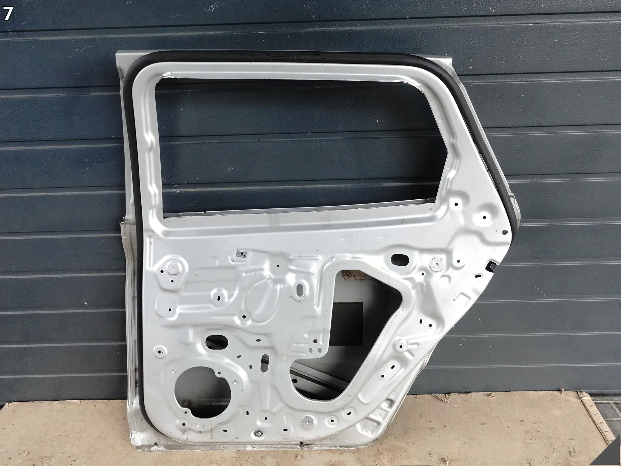 RENAULT TALISMAN GRANDTOUR KOMBI LIFT 15-22 DRZWI DOOR TYŁ PRAWE dbea3d4e4507dd542ccc7a9d8516c2ea