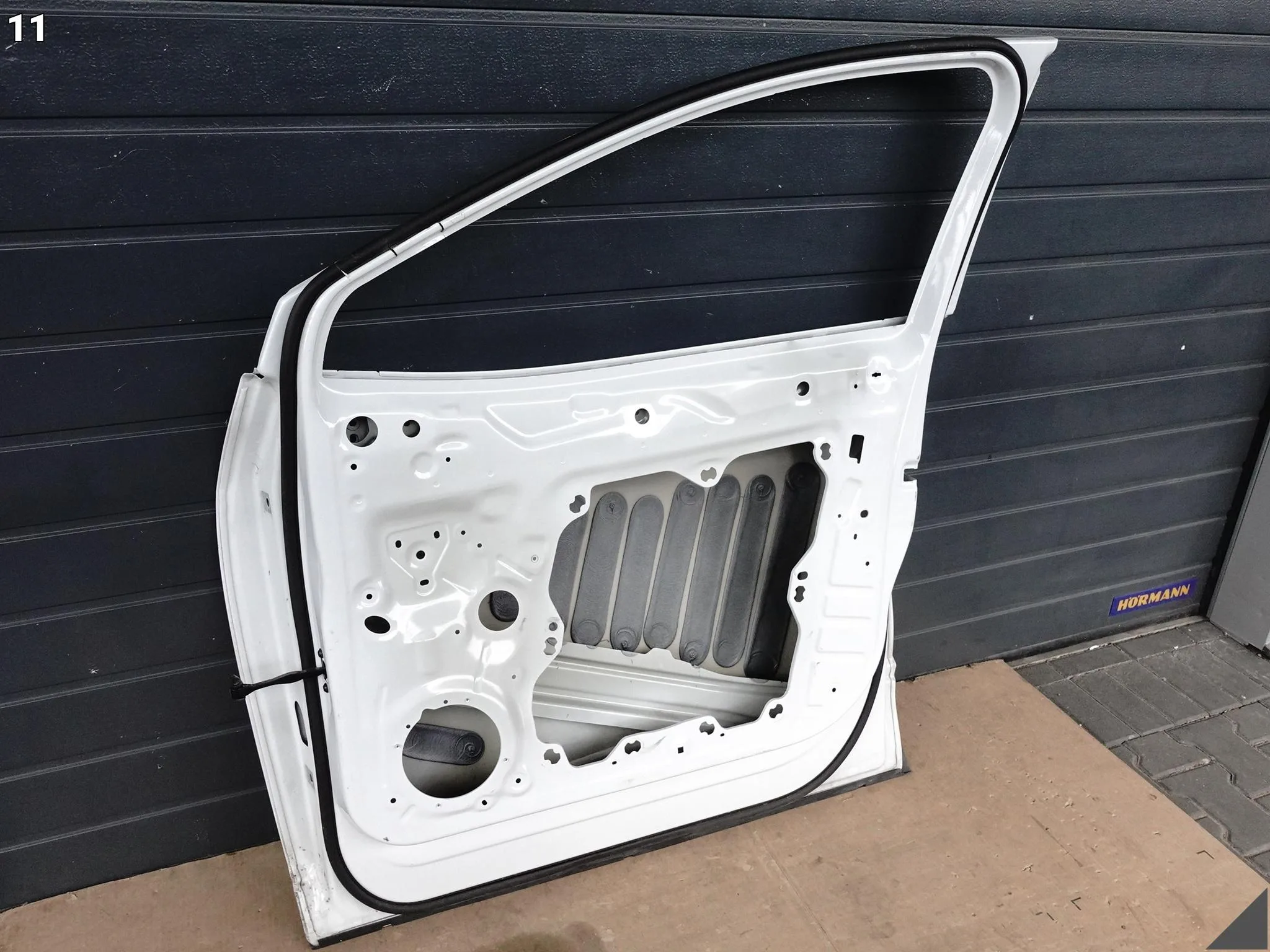 VW ID.4 ID4 E21 20- DRZWI DOOR PRZÓD PRAWE + LISTWA 50b86e3237bb86eeaaa1e9f2c8cdd129