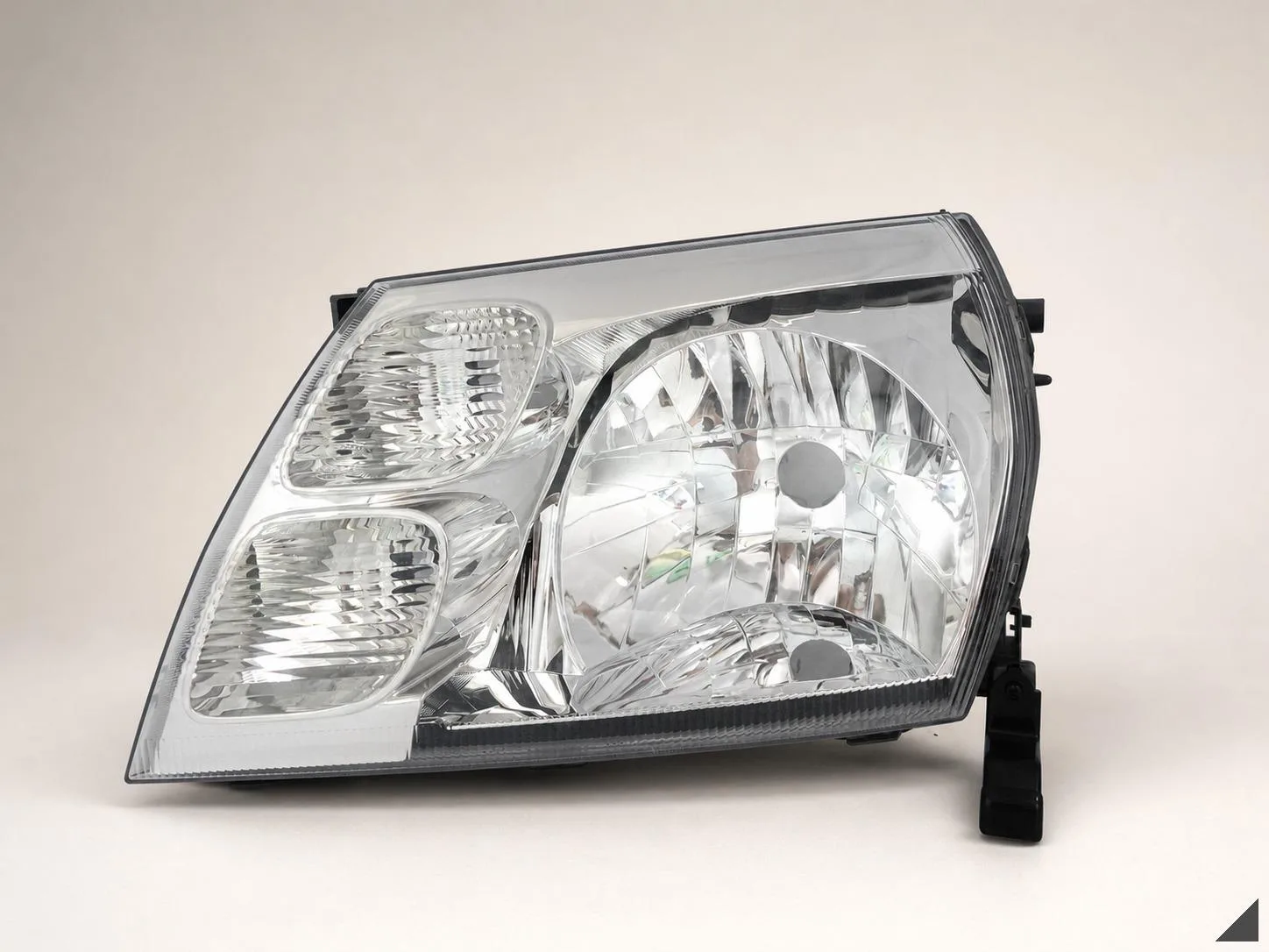 TOYOTA HIACE IV (4 GENERACJA) LIFT 06-12 LAMPA HALOGEN LEWA PRZÓD EU ORG 175e6bb61bf3edf5114783e01bb5c043