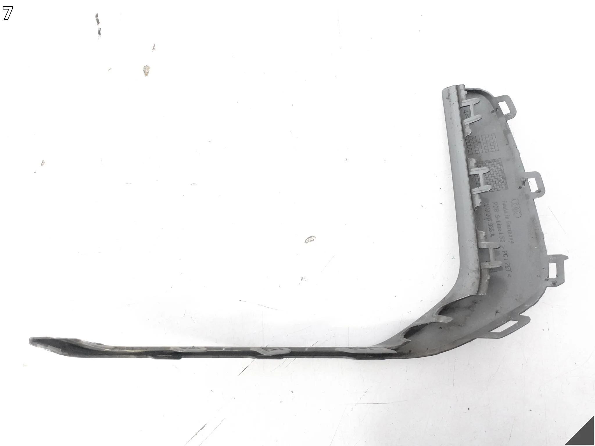 AUDI A6 S6 C8 4K S-LINE 18-23 KRATKA LISTWA SPOILER W ZDERZAK PRZÓD PRAWY d1a623cfc5dbaaf75aea94e8f3f0466e