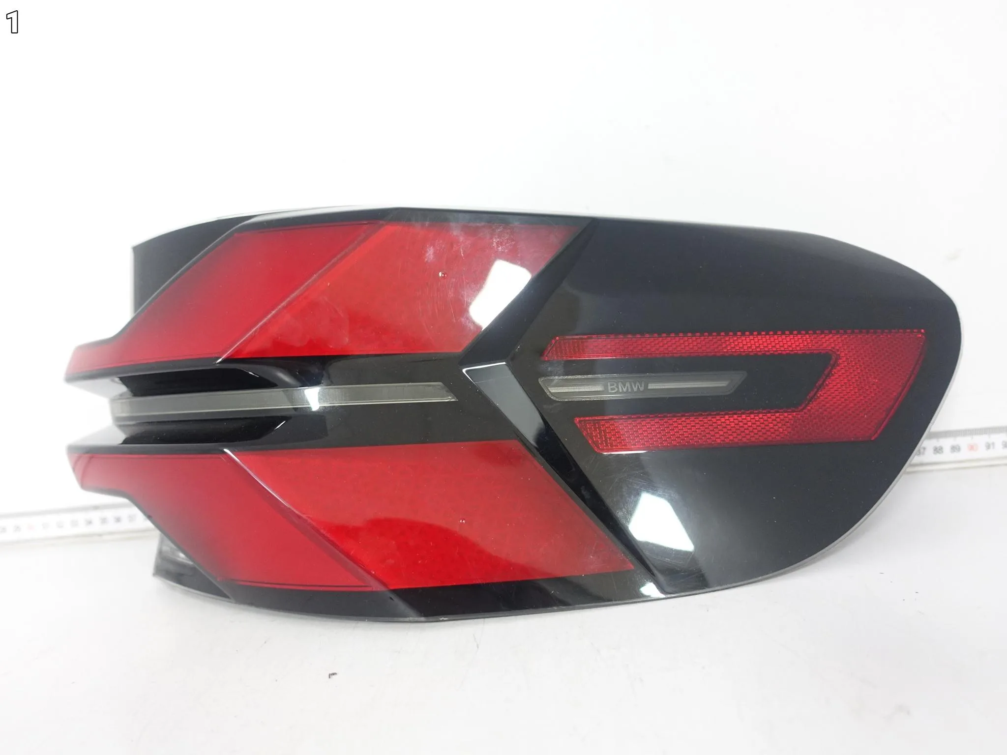 BMW X5 G05 F95 LIFT LCI 23-26 LAMPA LED PRAWA W BŁOTNIK TYŁ EUROPA 28f3cbe7ba01e0244f4ed750d947858b