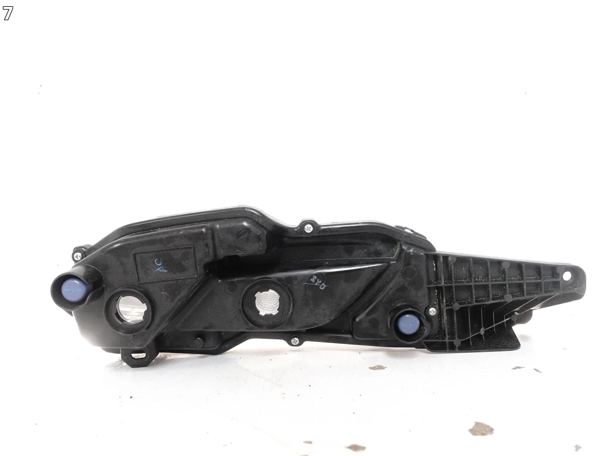TOYOTA YARIS IV CROSS MXP 20- HALOGEN LAMPA LED DRL W ZDERZAK PRZÓD PRAWY a82094422870b65c236ad9ce7075cf07