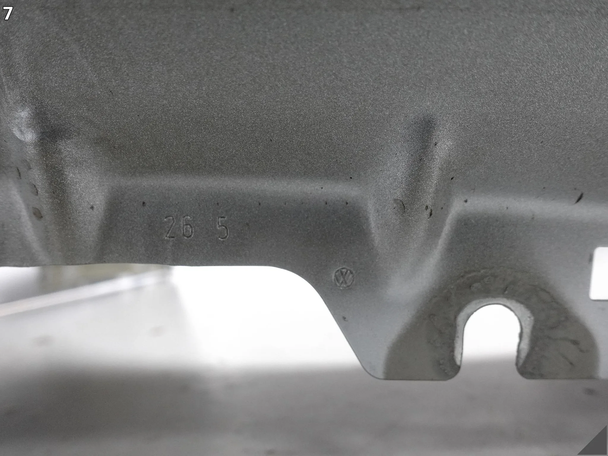 VW ID7 ID.7 14A 14B 23- BŁOTNIK FENDER PRAWY PRZÓD B.ŁADNY 2a6f00a861d9db0ff8abba88b5b44bbb