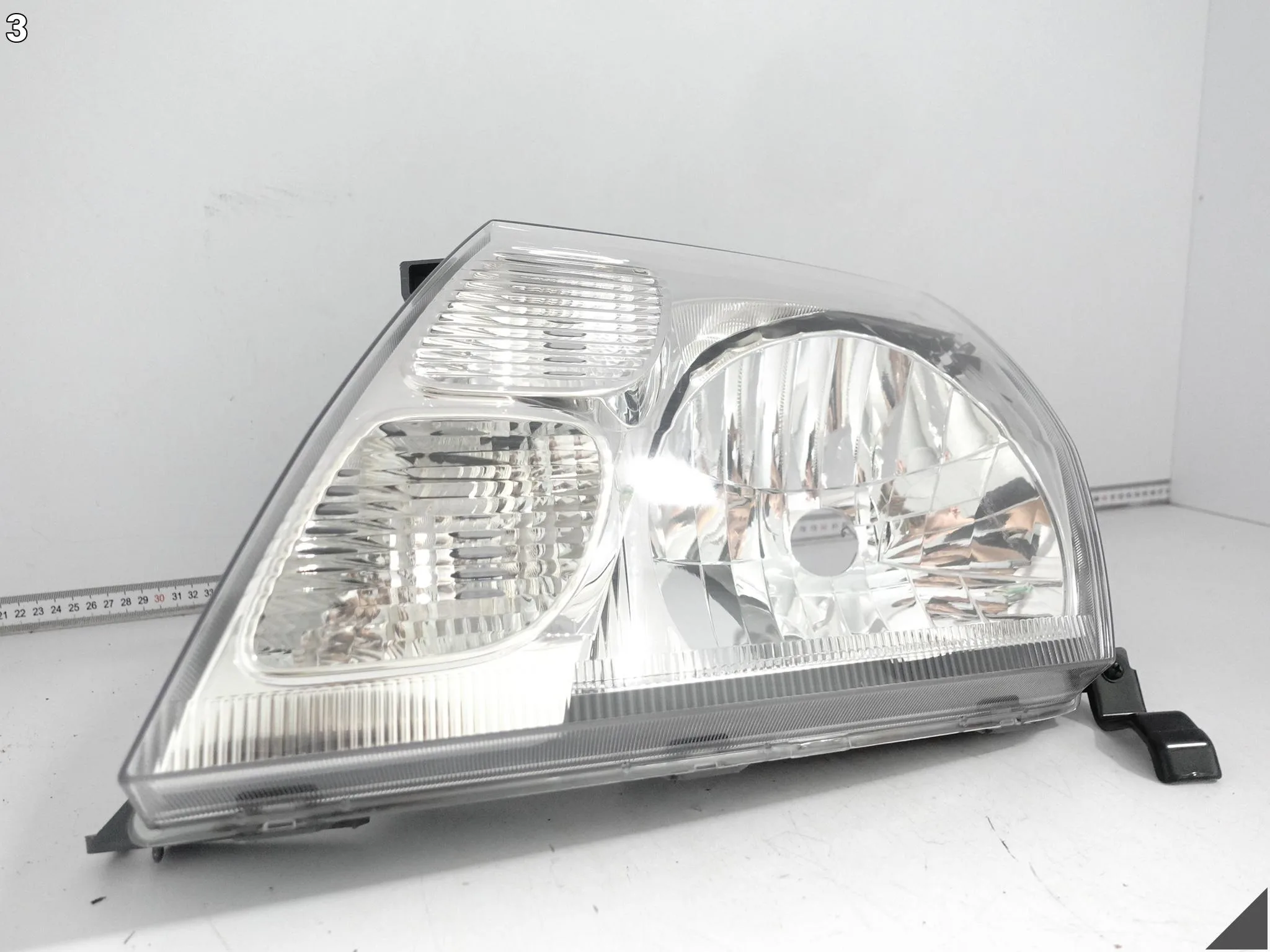 TOYOTA HIACE IV (4 GENERACJA) LIFT 06-12 LAMPA HALOGEN LEWA PRZÓD EU ORG 8e8dc9c644c3bfa6e00d080fce004216