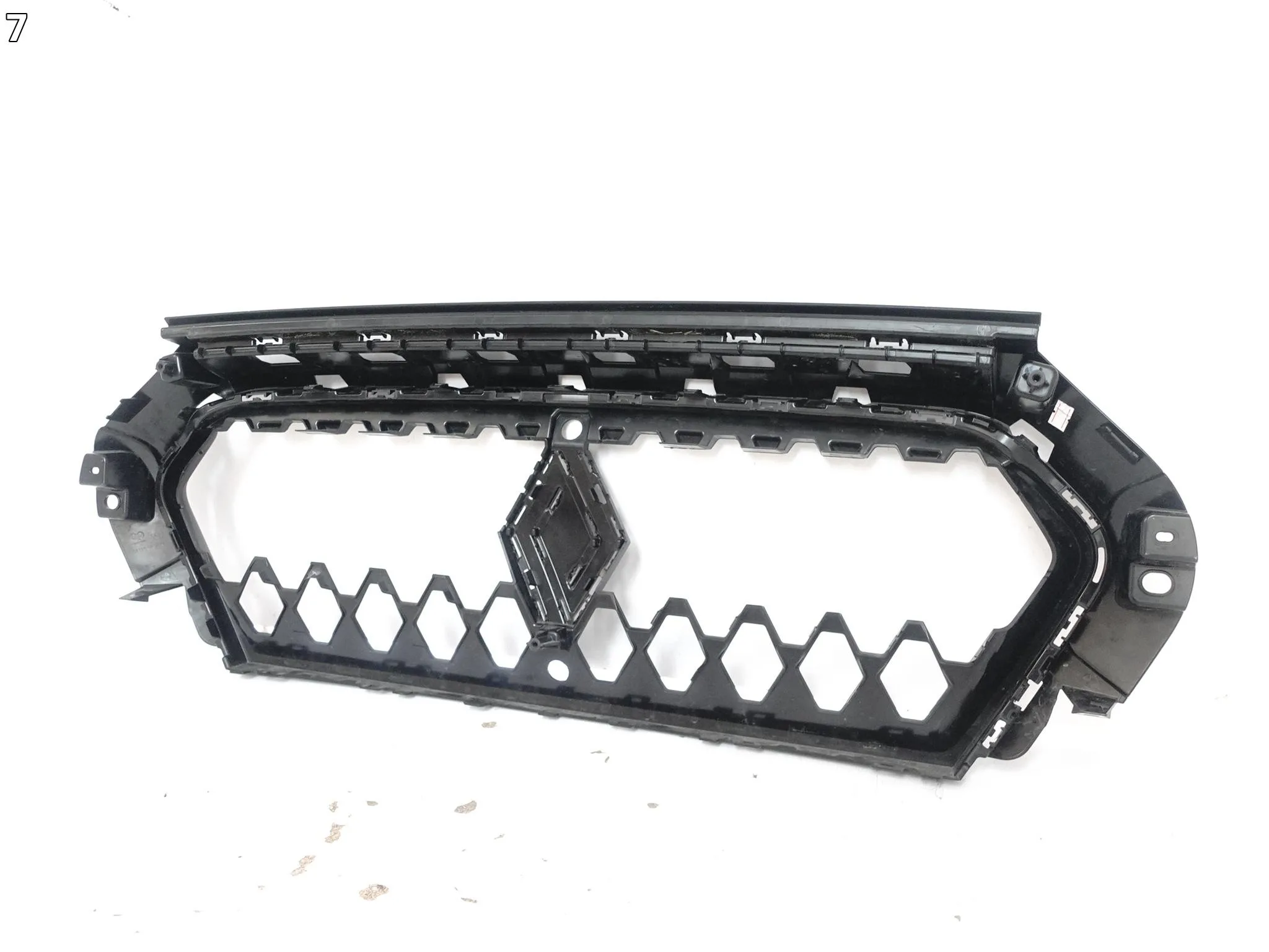 RENAULT CLIO VI X60 25- WZMOCNIENIE STELAŻ RAMKA POD GRILL ATRAPĘ PRZÓD 28bfad7ec47b05c6056bcb26976d922a