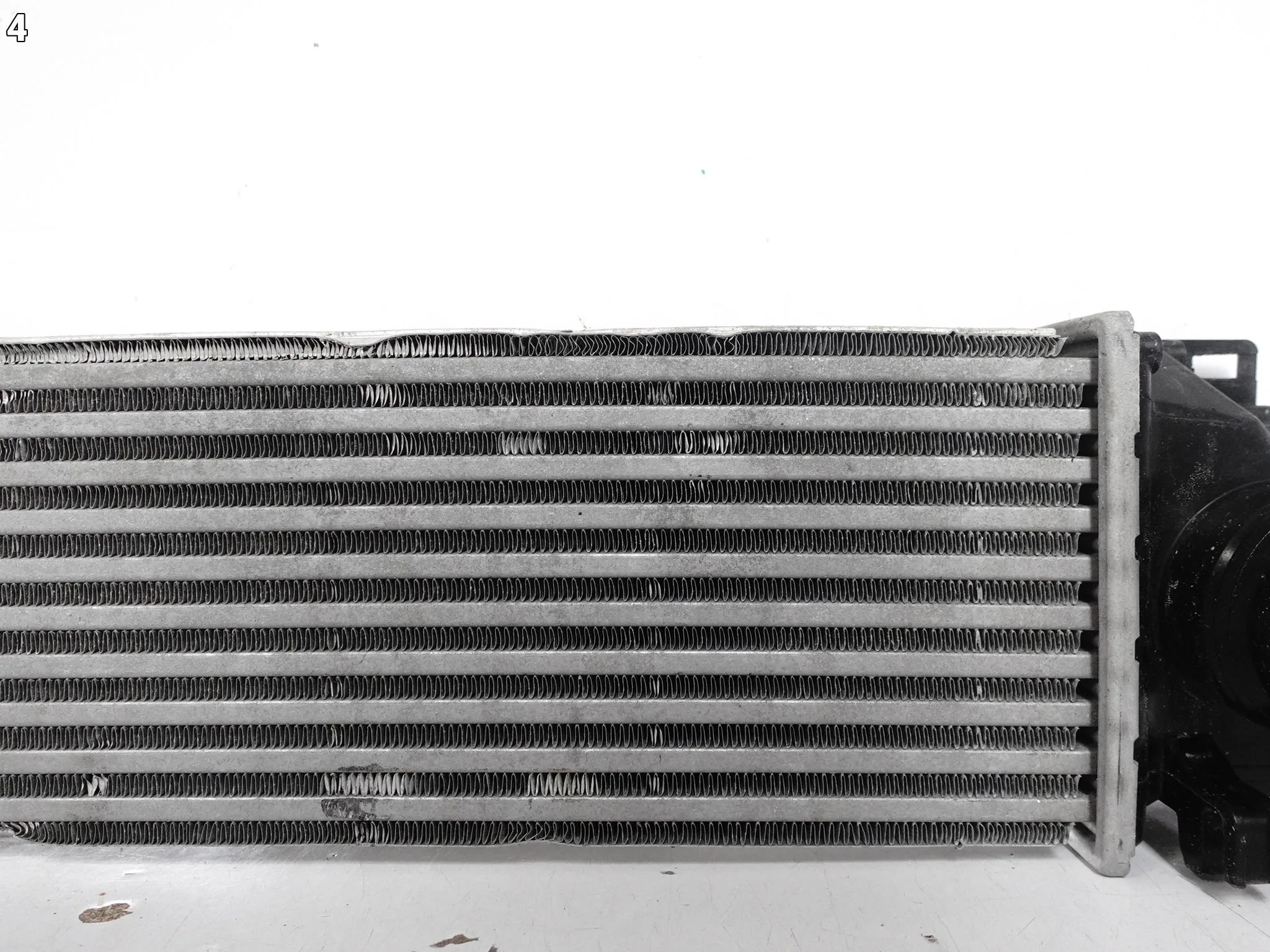 VOLVO XC40 EX40 17- INTERCOOLER CHŁODNICA POWIETRZA PRZÓD ORYGINALNY 575735ae39f5c298f347e104c89f9411