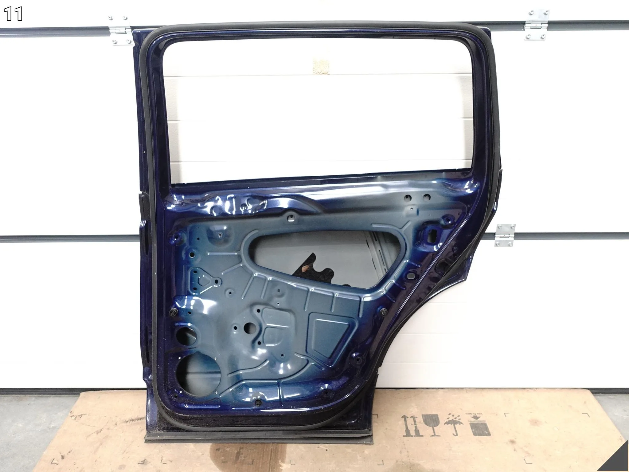 VW TIGUAN ALLSPACE II 2 5NL 5NN 16-24 DRZWI DOOR PRAWE TYŁ 68712269b3de7b42748204e7dd8c9ec4