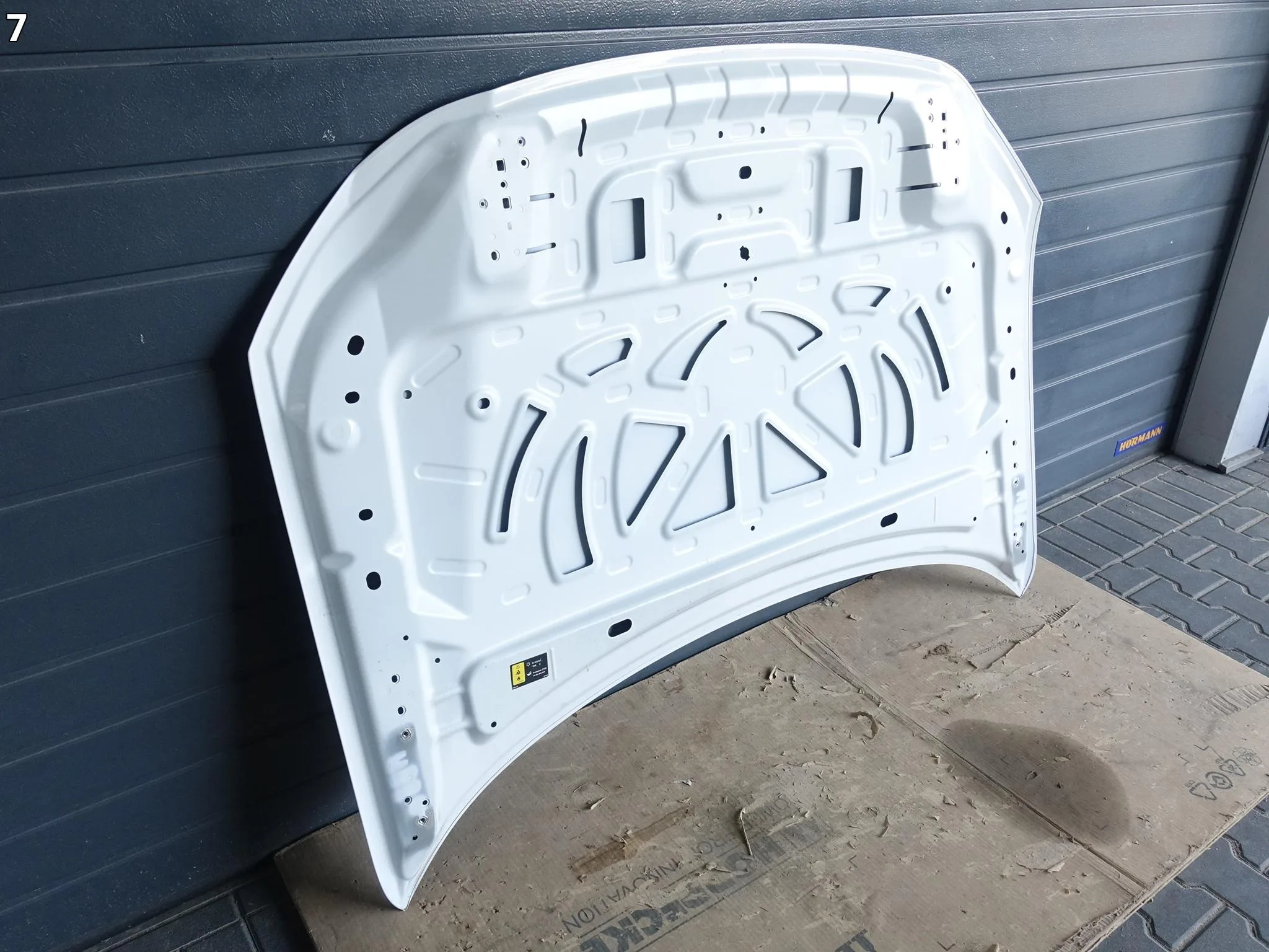 POLESTAR 3 III P519 24- MASKA POKRYWA BONNET HOOD PRZÓD 9786637417cc26ff4dcccef9192ce6d0