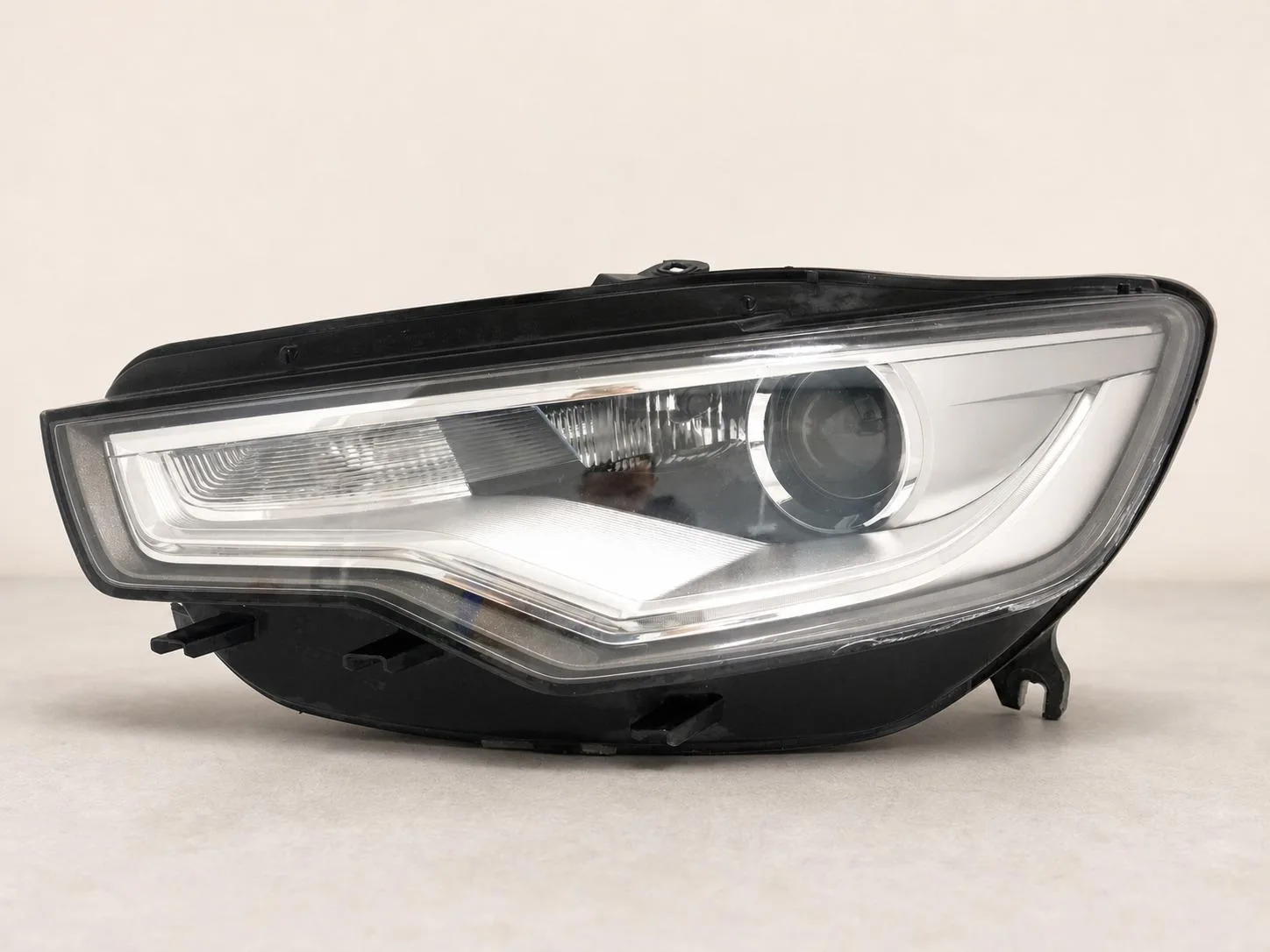 AUDI A6 S6 4G0 C7 11-14 LAMPA XENON + LED SKRĘTNA LEWA PRZÓD EUROPA 0062e3caa419db833305fe34af8c64dd