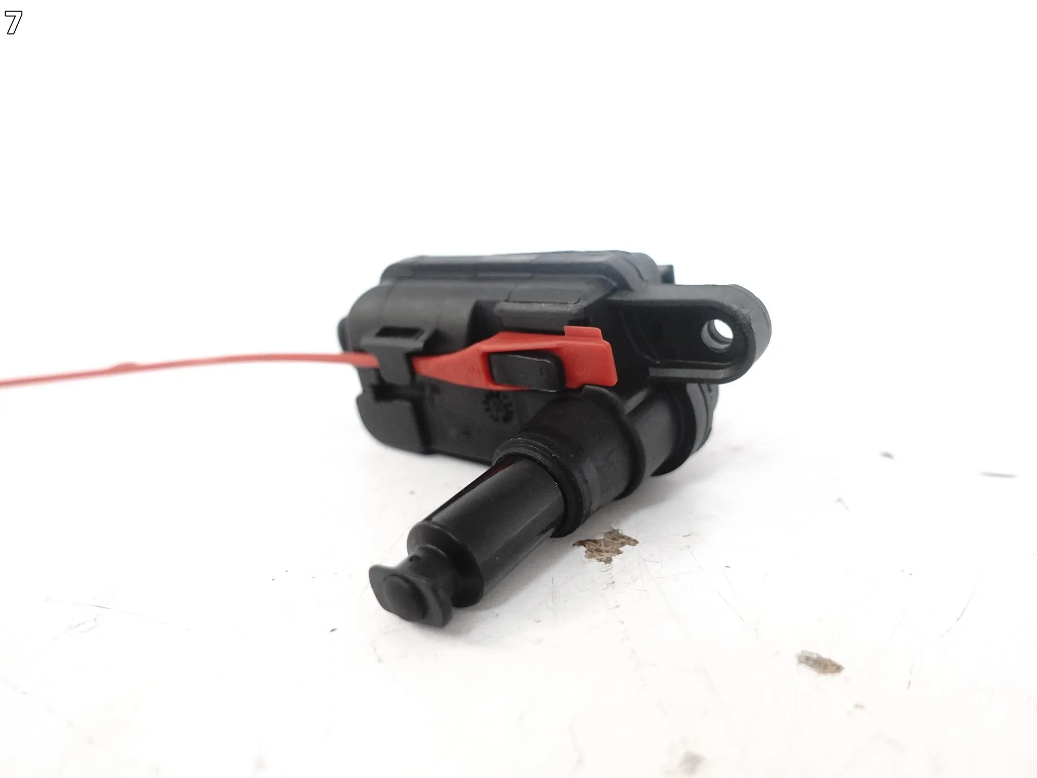 AUDI A3 S3 8V0 LAMBORGHINI HURACAN EVO VW SIŁOWNIK KLAPKI WLEWU PALIWA 2bd2ca66d49173bb57d77537bbd11a07