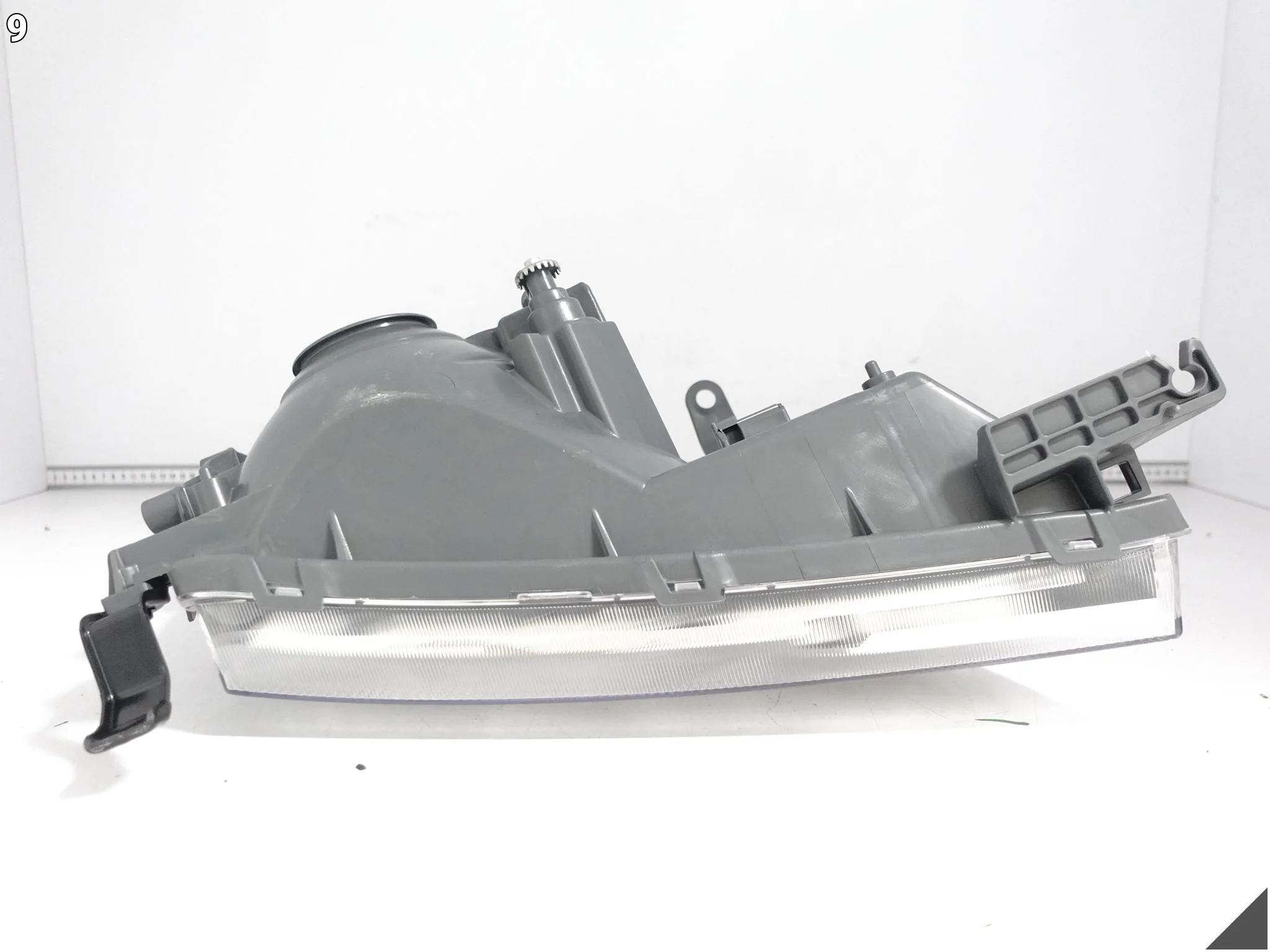 TOYOTA HIACE IV (4 GENERACJA) LIFT 06-12 LAMPA HALOGEN LEWA PRZÓD EU ORG 0225b524951d6e391380e276eeda9dba