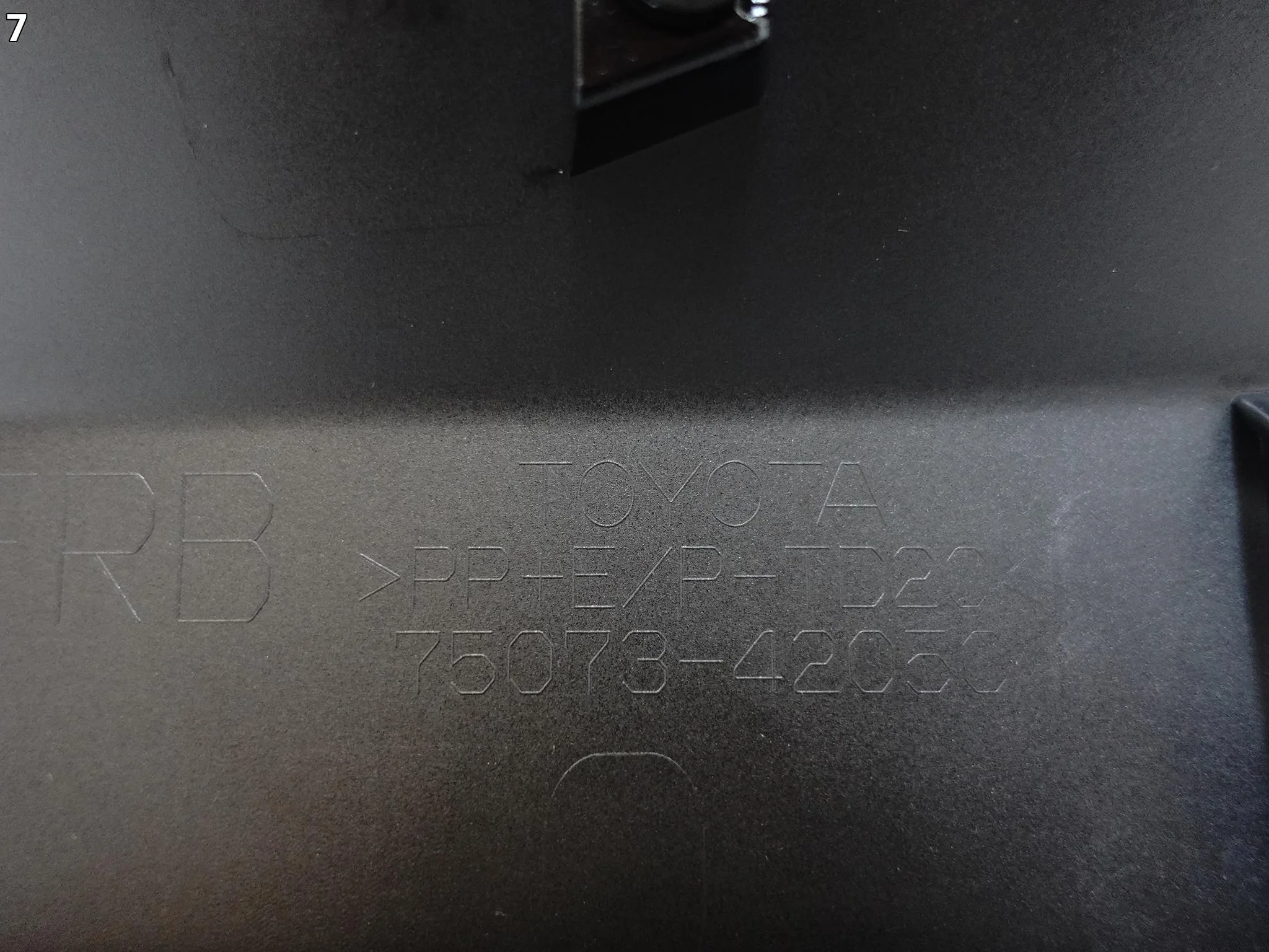 TOYOTA RAV4 V 5 XA50 19-25 LISTWA OSŁONA DRZWI PRZÓD PRAWA 75074-42050-C0 e9e9d65c49a7feace048a5227e9c5809
