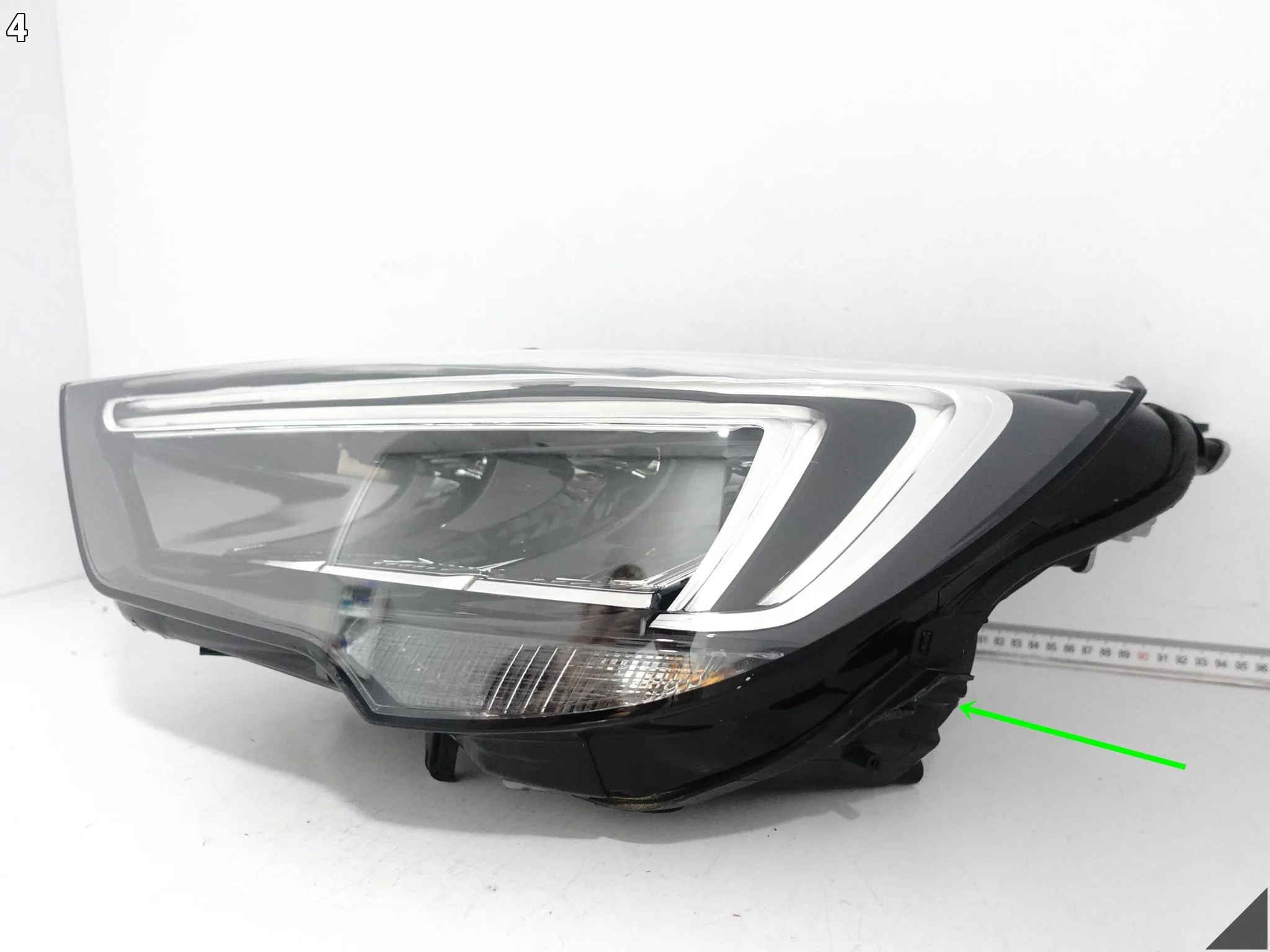 OPEL CROSSLAND X 21-24 LIFT LAMPA HALOGEN ZWYKŁA + LED LEWA PRZÓD EUROPA fc367d9ee16865f4894679396675aea3