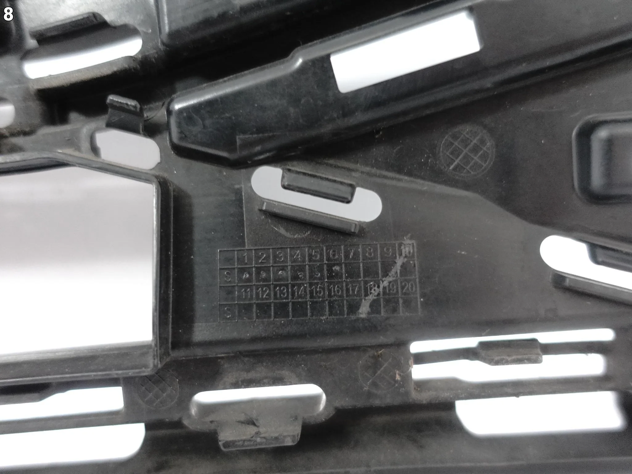 AUDI Q7 SQ7 II 4M0 S-LINE LIFT 19-24 GRILL ATRAPA KRATKA W ZDERZAK PRZÓD cbf94924c7d58b6fb97f142d3a56c5c2
