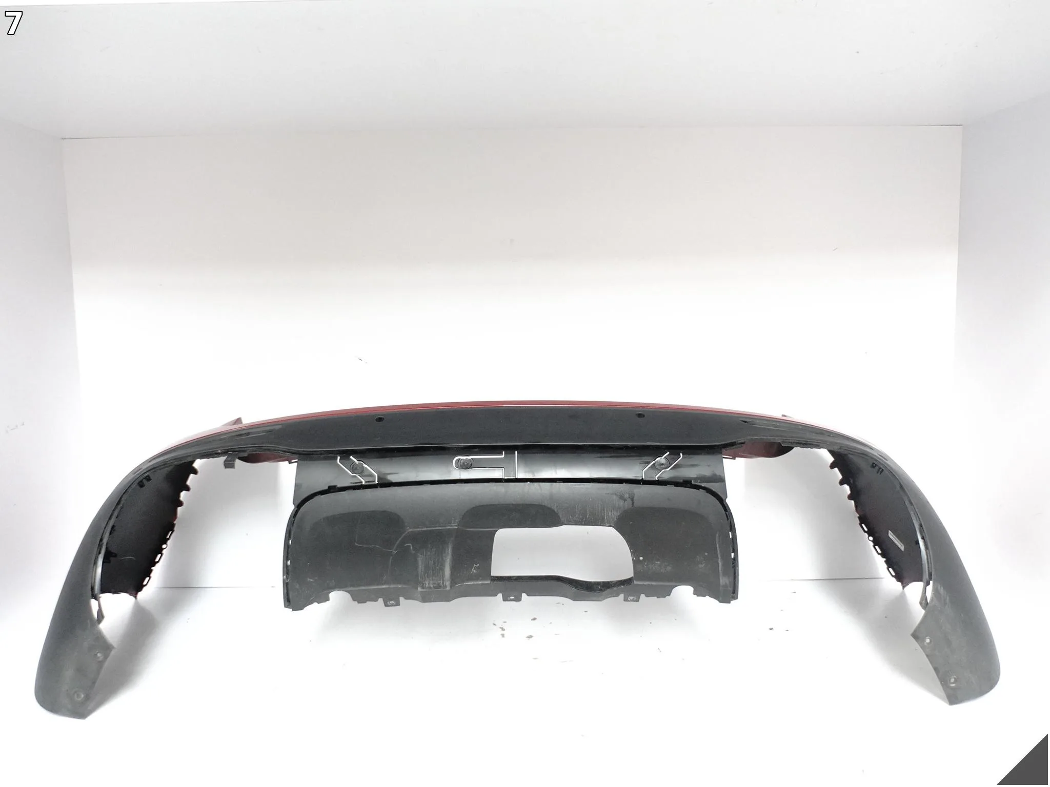 MERCEDES GLB X247 19-23 ZDERZAK BUMPER + DYFUZOR SPOILER TYŁ (6xPDC) eb508f0e431071ea2ac8c91095c4acc3
