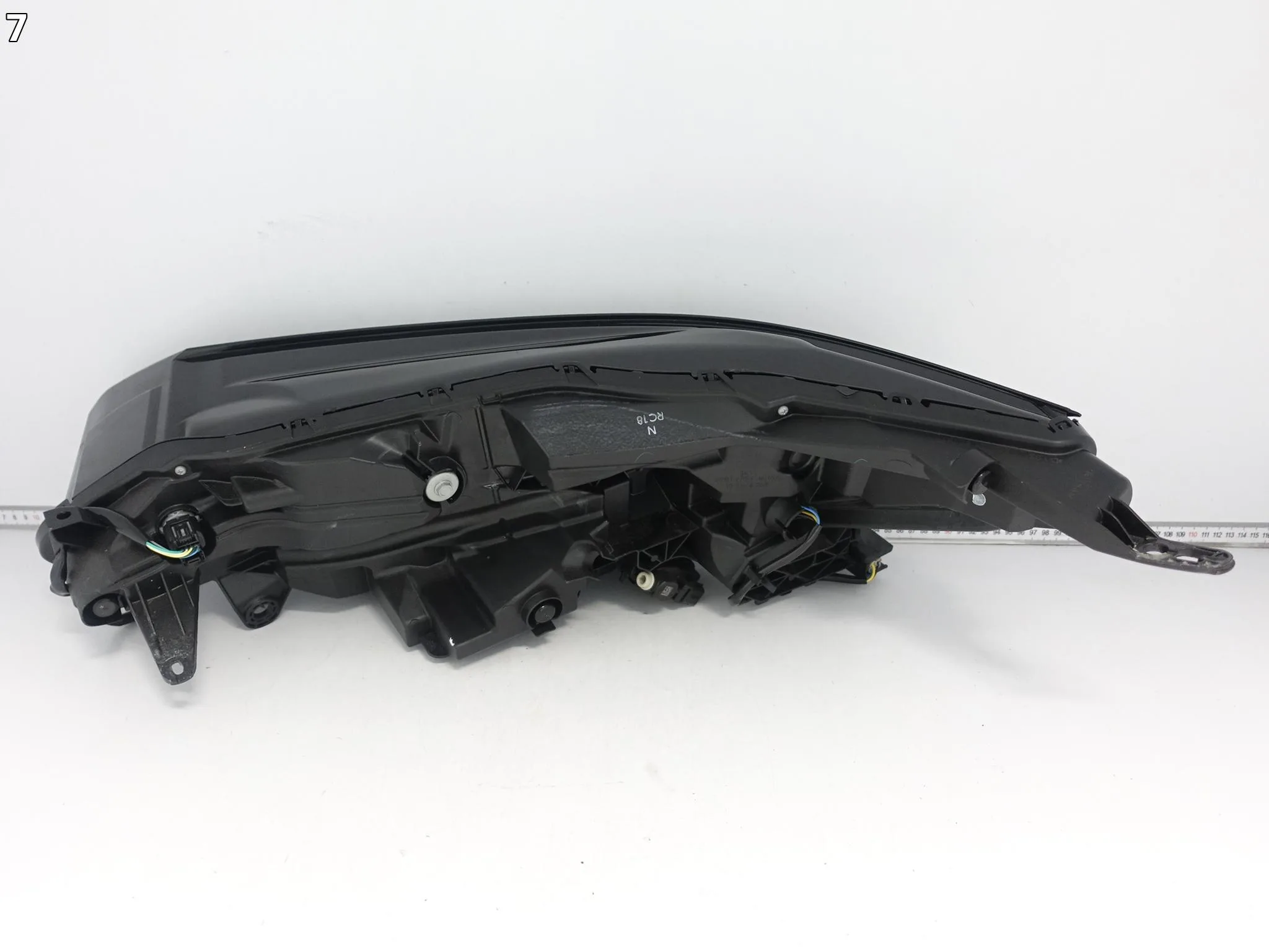 NISSAN ARIYA FE0 22-26 LAMPA FULL LED DRL PRAWA GÓRNA PRZÓD EUROPA 87c2af40029bf75ad7590b72558194ef