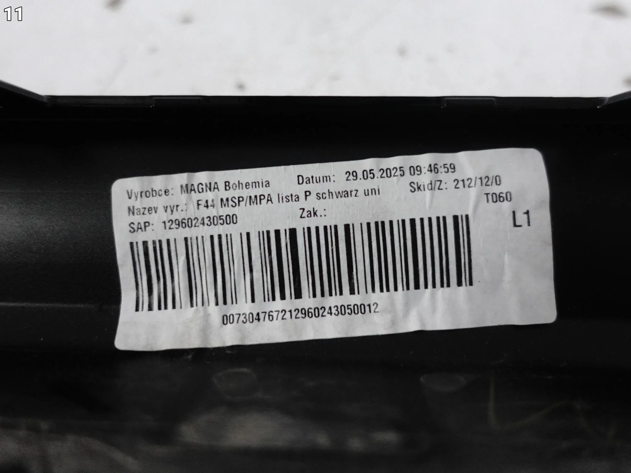 BMW F44 Gran Coupé 1 F70 F74 M-PAKIET MSP MPA PRÓG PRAWY LISTWA NAKŁADKA 99ae3b3a852fe6333f803aead08532cb