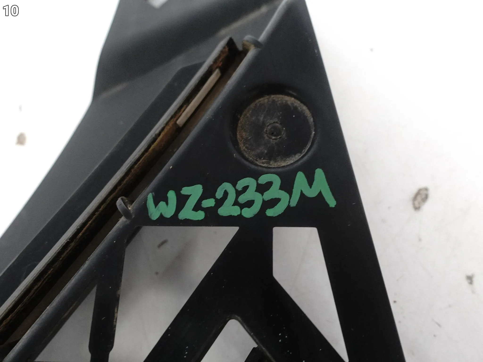 MERCEDES A-KLASA W177 V177 18-23 ŚLIZG WZMOCNIENIE W ZDERZAK PAS PRZÓD ORG f35aa32eff4676723a19935258d00b8d