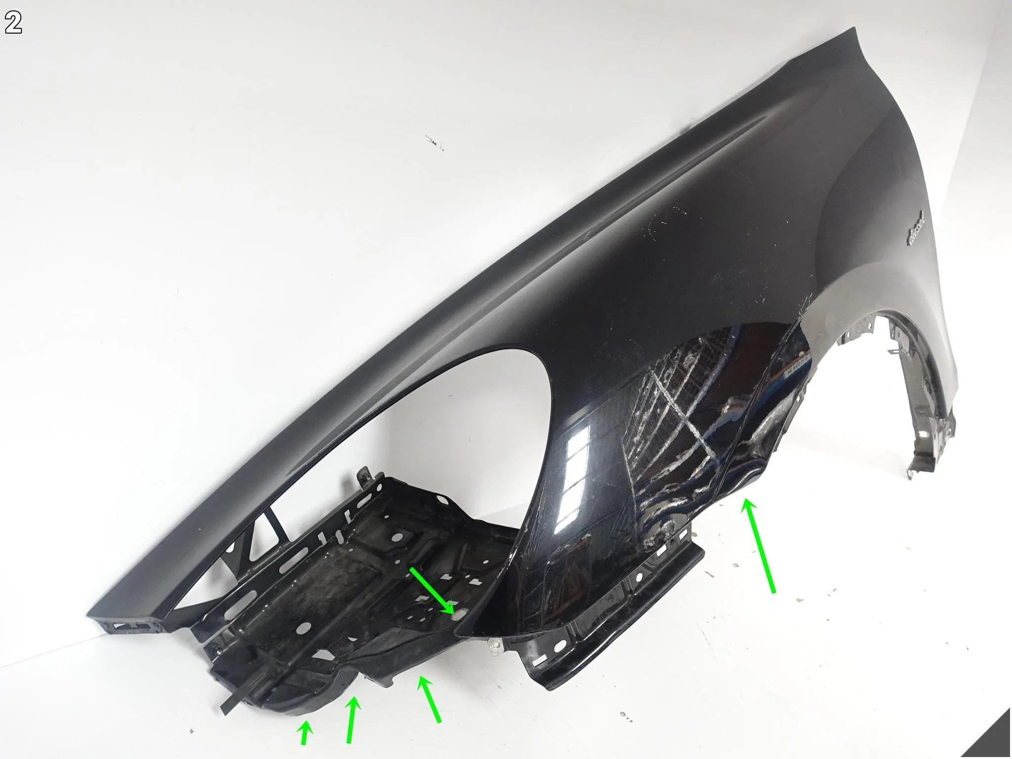 PORSCHE CAYENNE II 7P5 10-14 (PRZED LIFTEM) BŁOTNIK FENDER LEWY PRZÓD d9382c9da42748698b514ebdd0f8ad8d