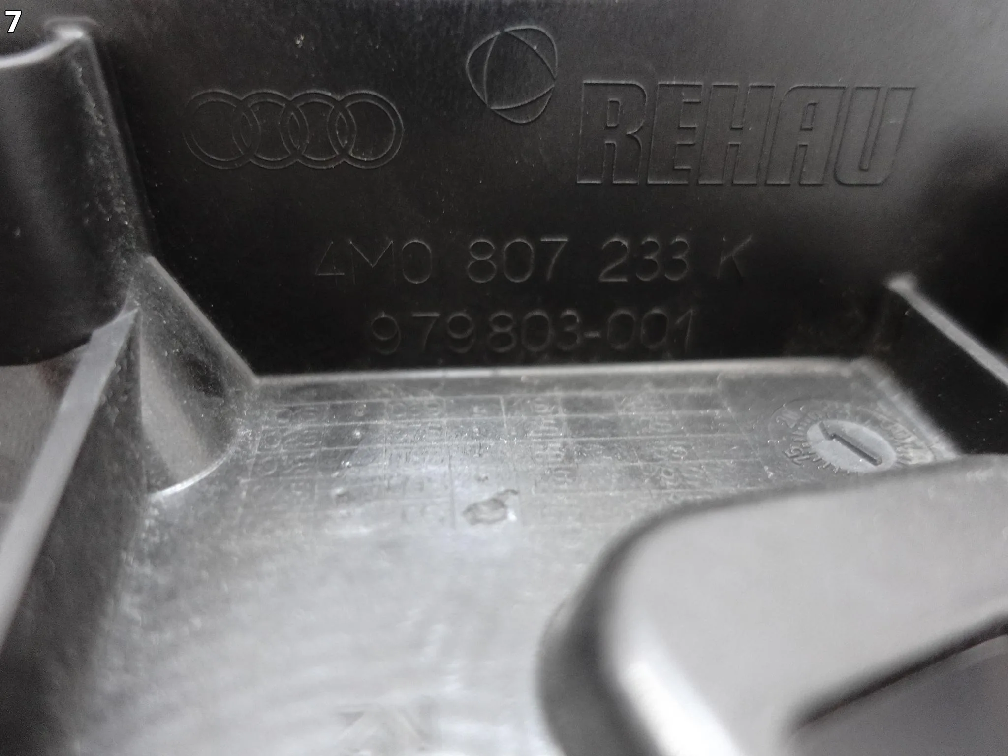 AUDI Q7 S-LINE SQ7 4M0 LIFT 24- WZMOCNIENIE STELAŻ POD GRILL ATRAPĘ PRZÓD 55ecdbb5f331134468248076f14ed1ae