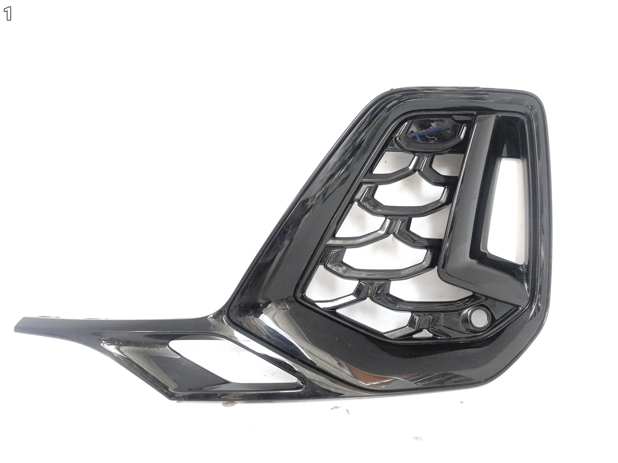 AUDI Q7 S-LINE SQ7 4M0 LIFT 24- KRATKA ATRAPA WLOT W ZDERZAK PRZÓD LEWA ORG c4374d5f5524939f787f0f77e6089094