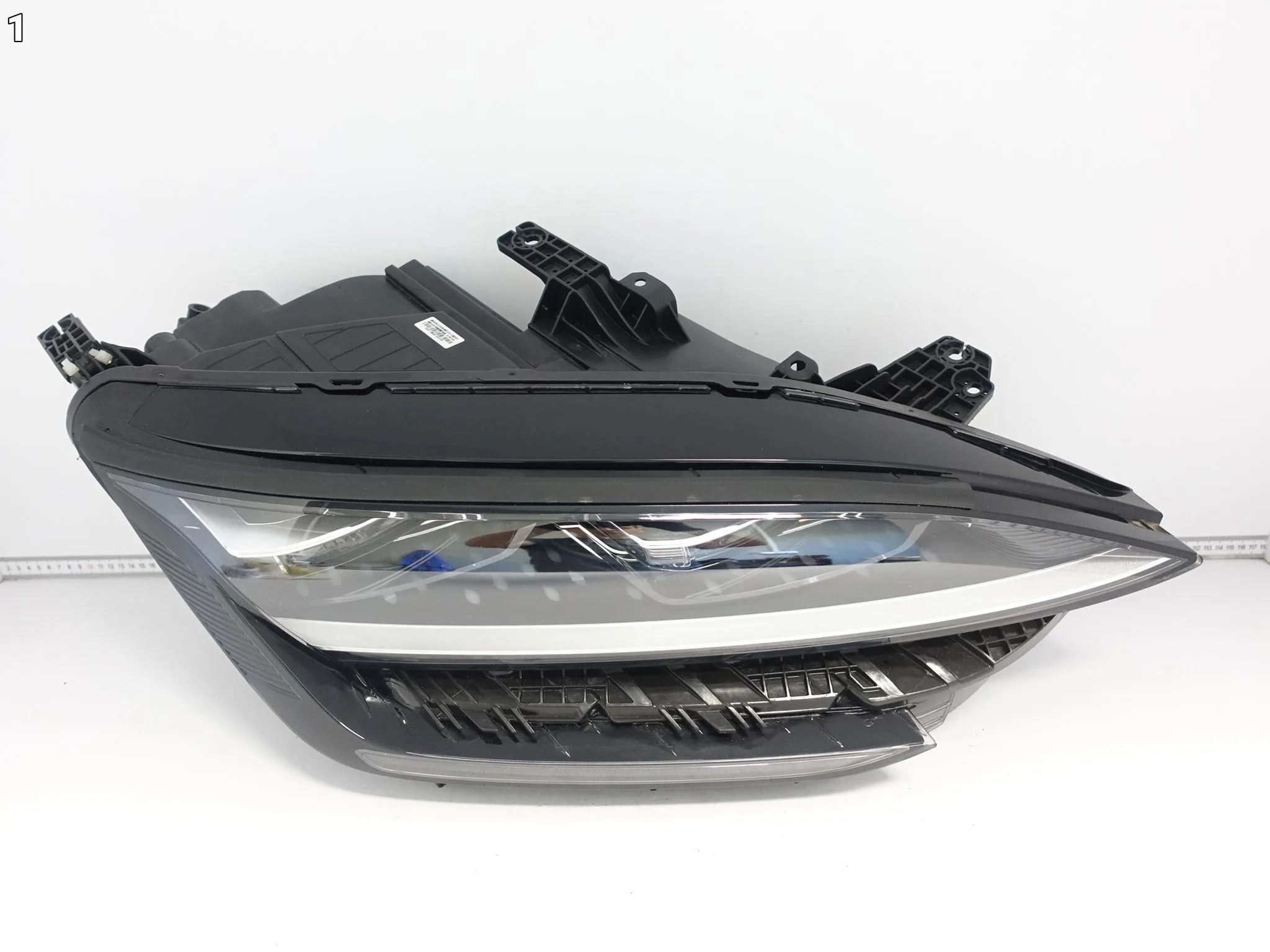 BYD SEAL U SONG PLUS SA3HK SA3 DM-i 23- LAMPA FULL LED PRAWA PRZÓD EUROPA 124f299e6633647f2cc8e17a66ced20e