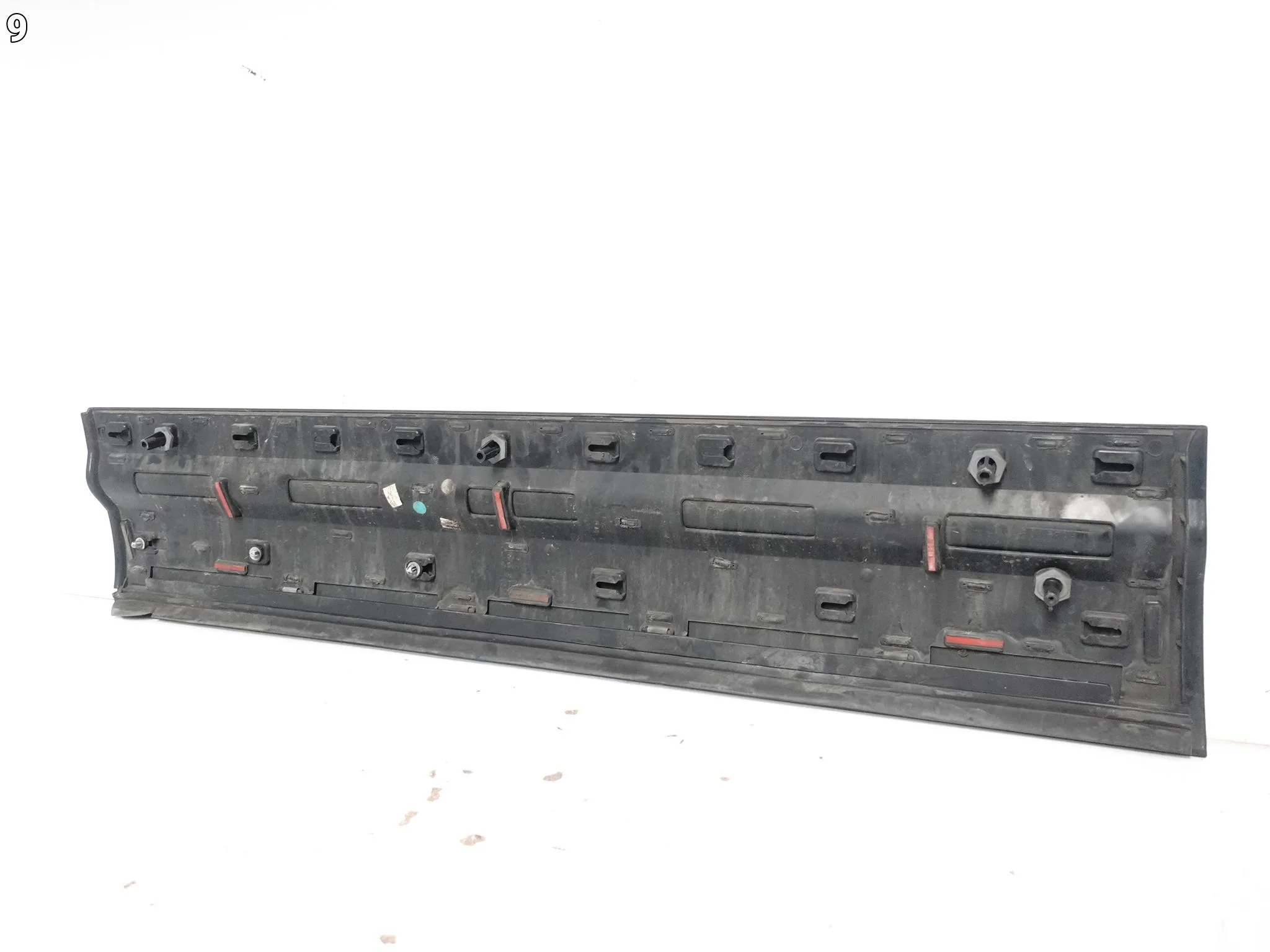 LAND ROVER DEFENDER II 2 L663 110 20- LISTWA DRZWI PRZÓD PRAWA X-DYNAMIC 98db997bd105388f53ee4ca2060e2880