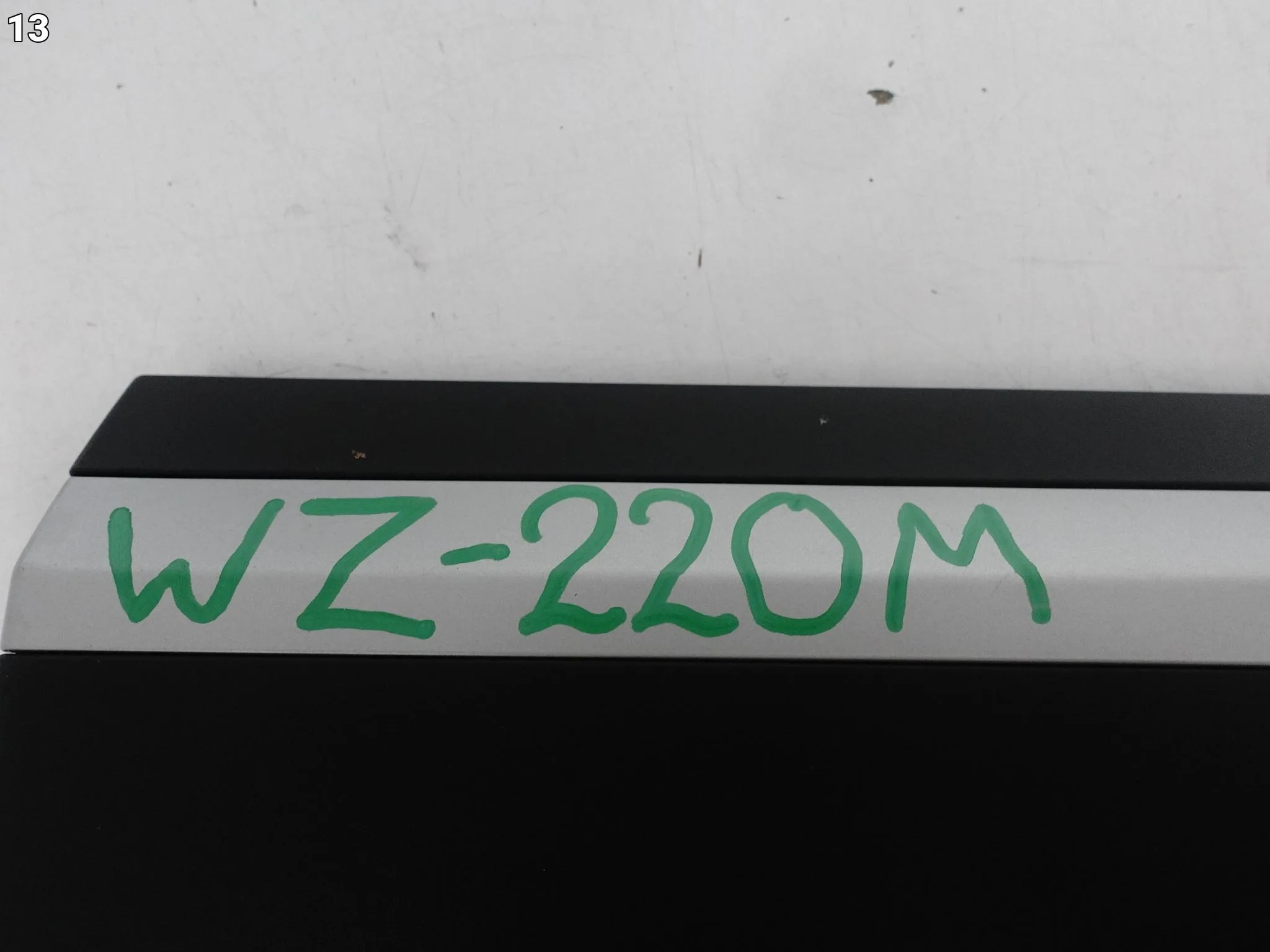 BYD SEAL U SONG PLUS SA3 DM-i 23- LISTWA NAKŁADKA NA DRZWI PRZÓD PRAWA ORG 3d3b1ba8530fbf47d1e29c68b67b035d