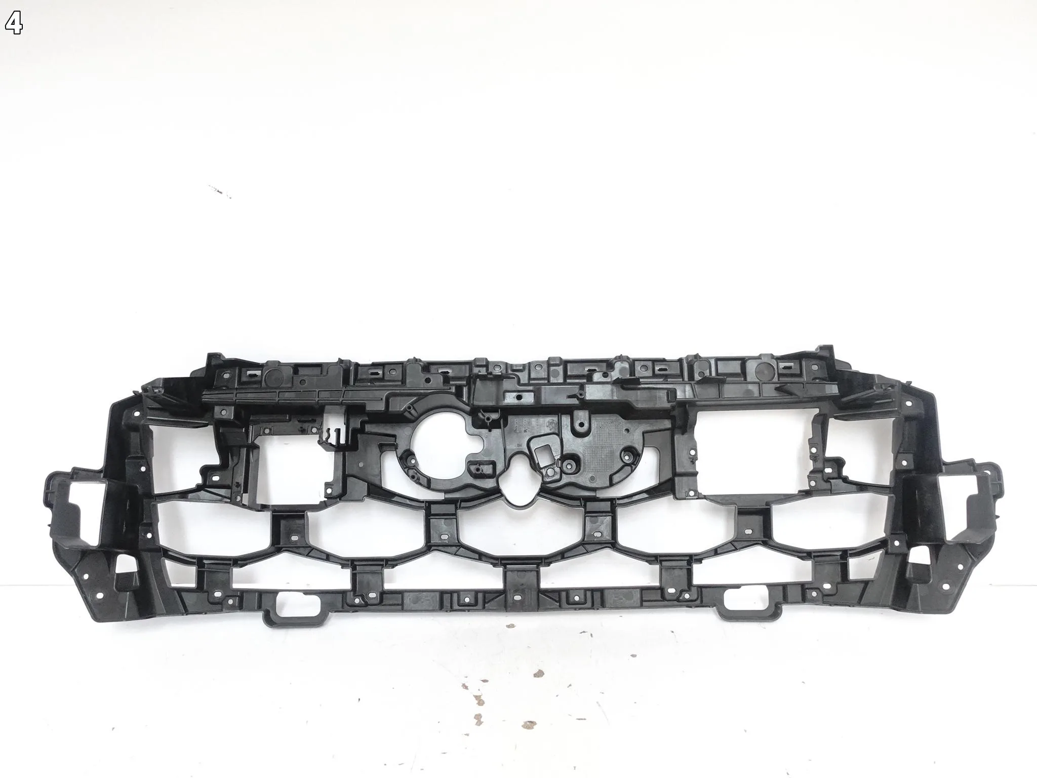 AUDI Q7 S-LINE SQ7 4M0 LIFT 24- WZMOCNIENIE STELAŻ POD GRILL ATRAPĘ PRZÓD 82391b51b4c7b57b6120d210e30e81df
